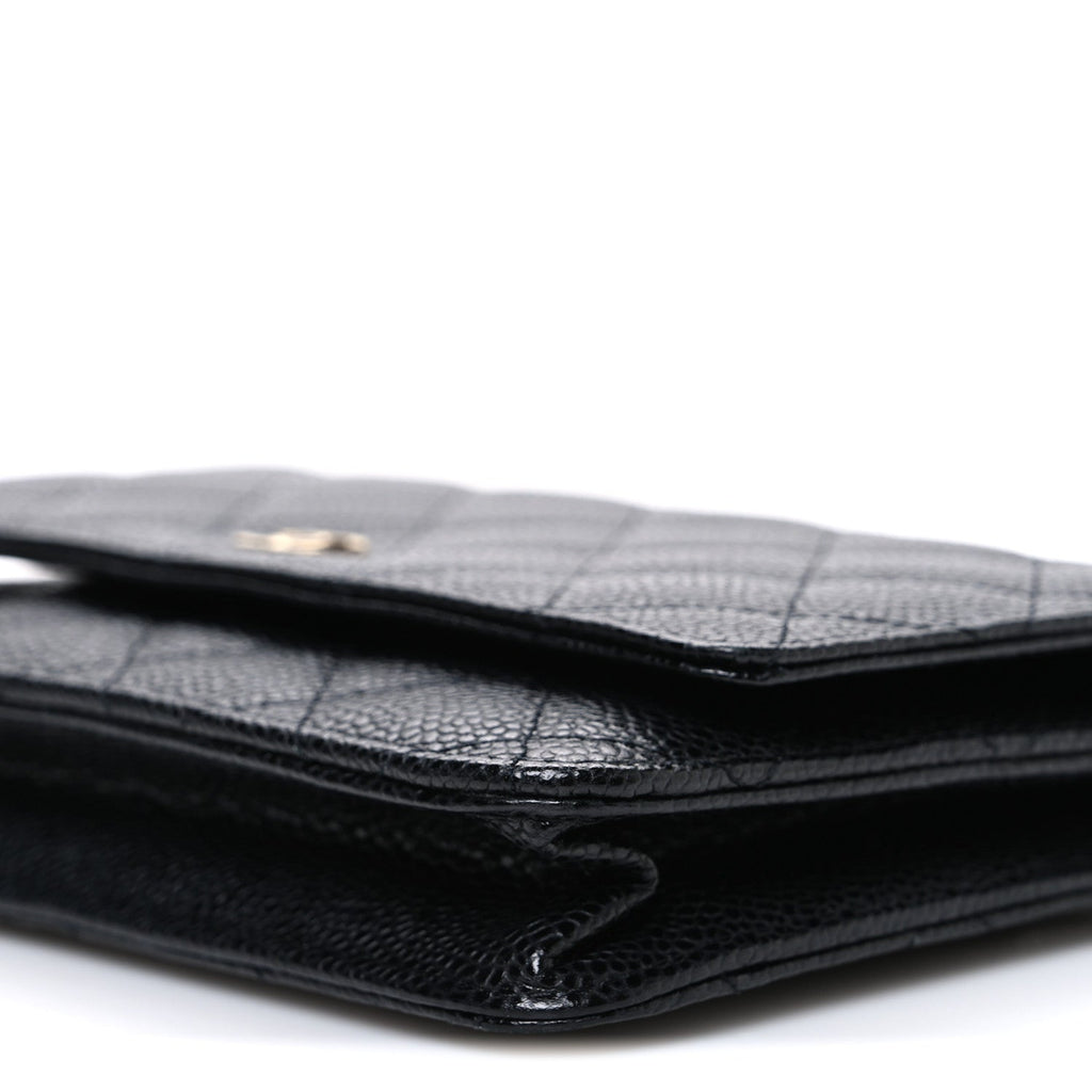 Caviar Quilted Wallet on Chain WOC Black