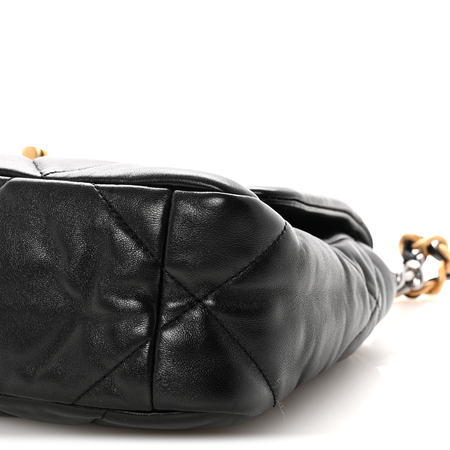 Lambskin Quilted Medium Chanel 19 Flap Black