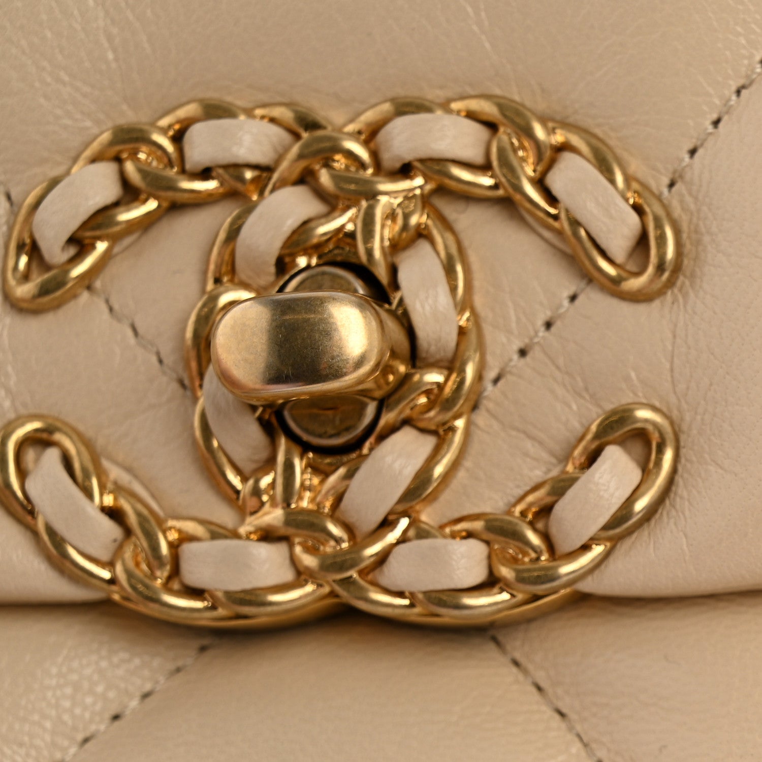 Lambskin Quilted Medium Chanel 19 Flap Beige