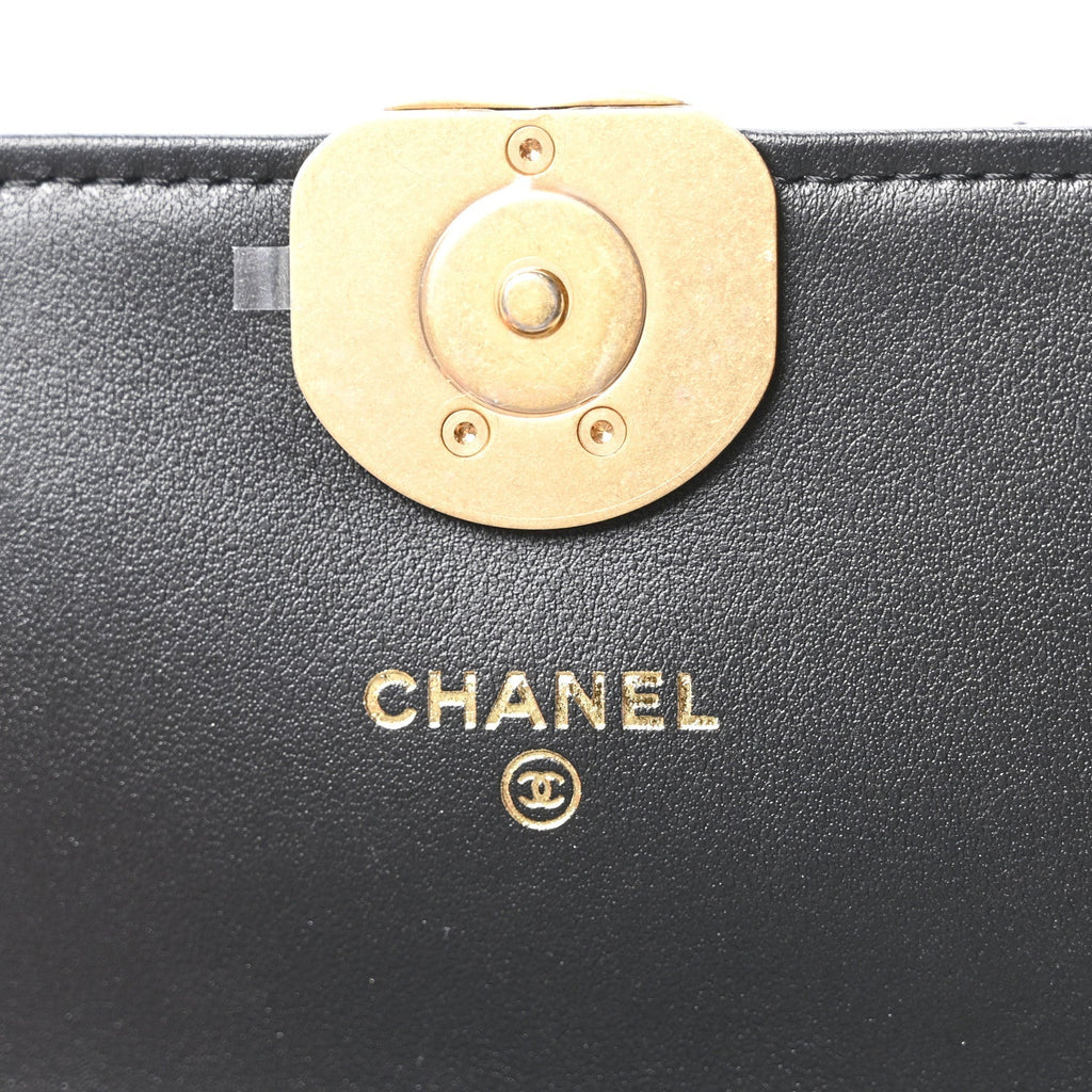 Lambskin Quilted Chanel 19 Chain Flap Wallet Black