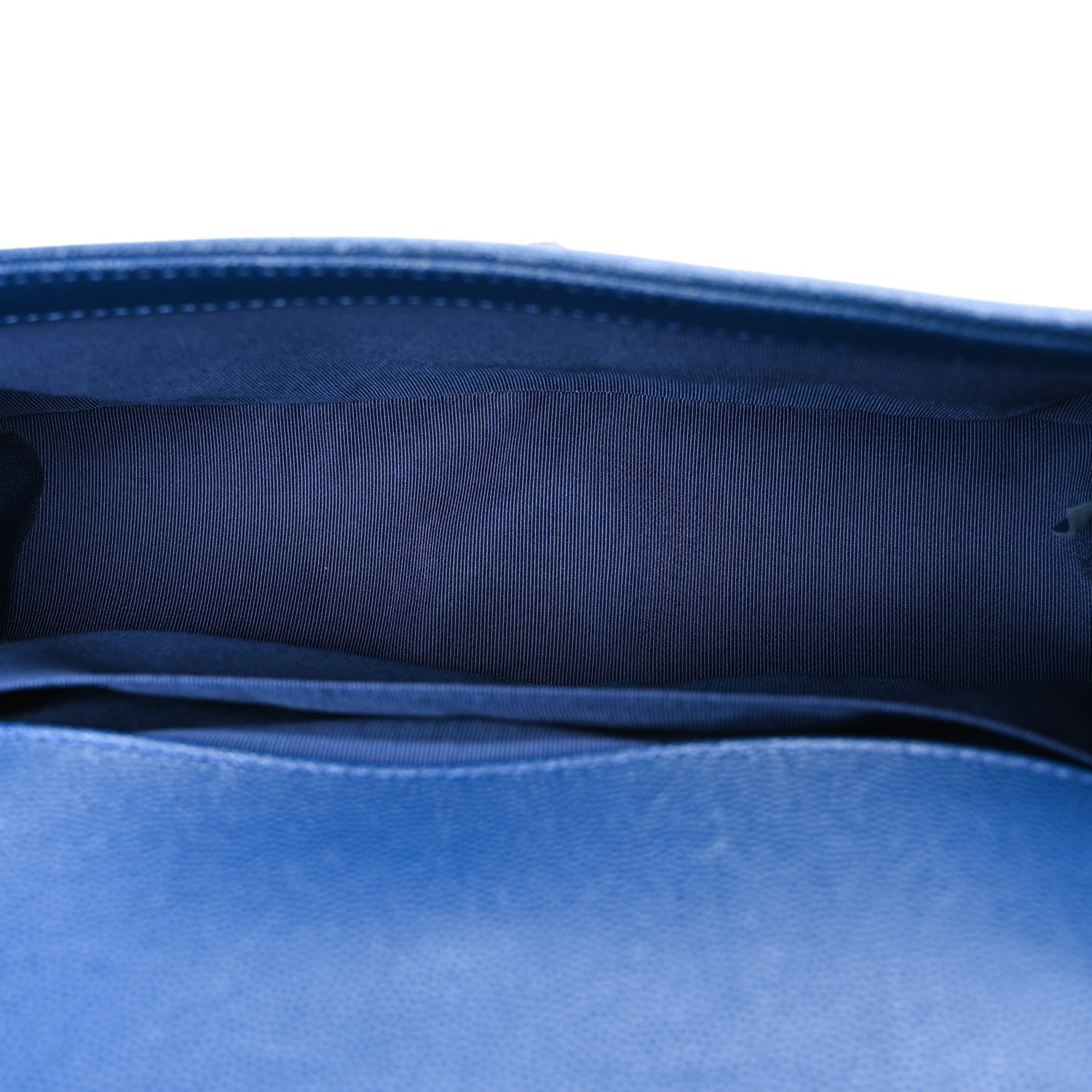 Caviar Quilted Medium Boy Flap Dark Blue