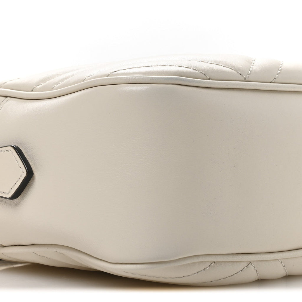 Calfskin Matelasse Small GG Marmont Chain Shoulder Bag White