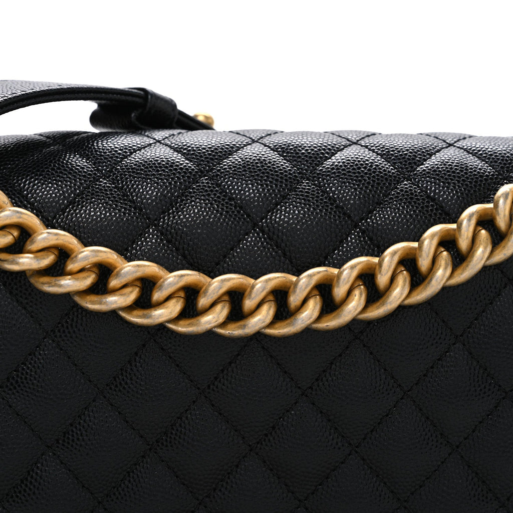 Caviar Quilted Medium Boy Flap Black