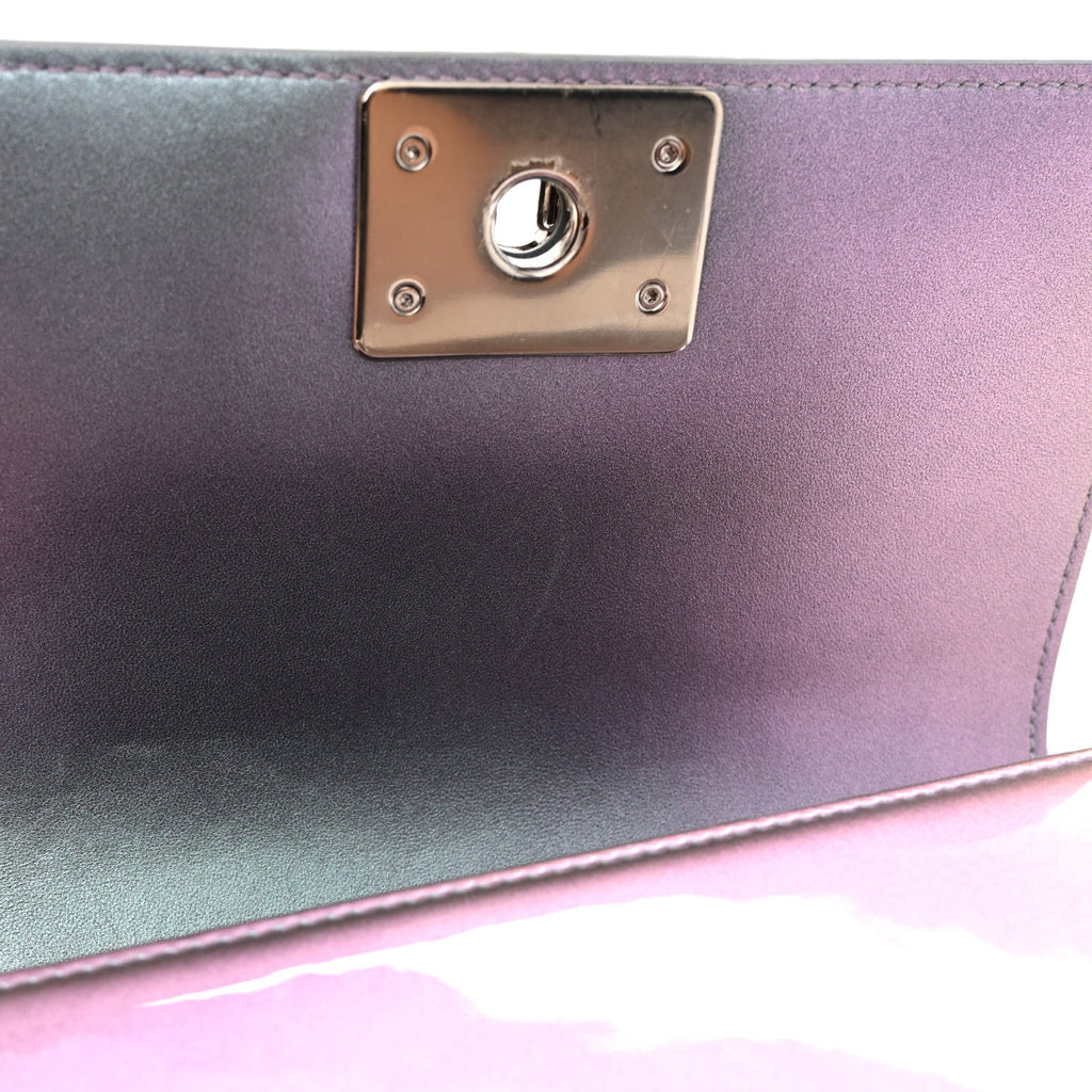 Iridescent Patent Calfskin PVC Quilted Small Boy Flap Light Purple