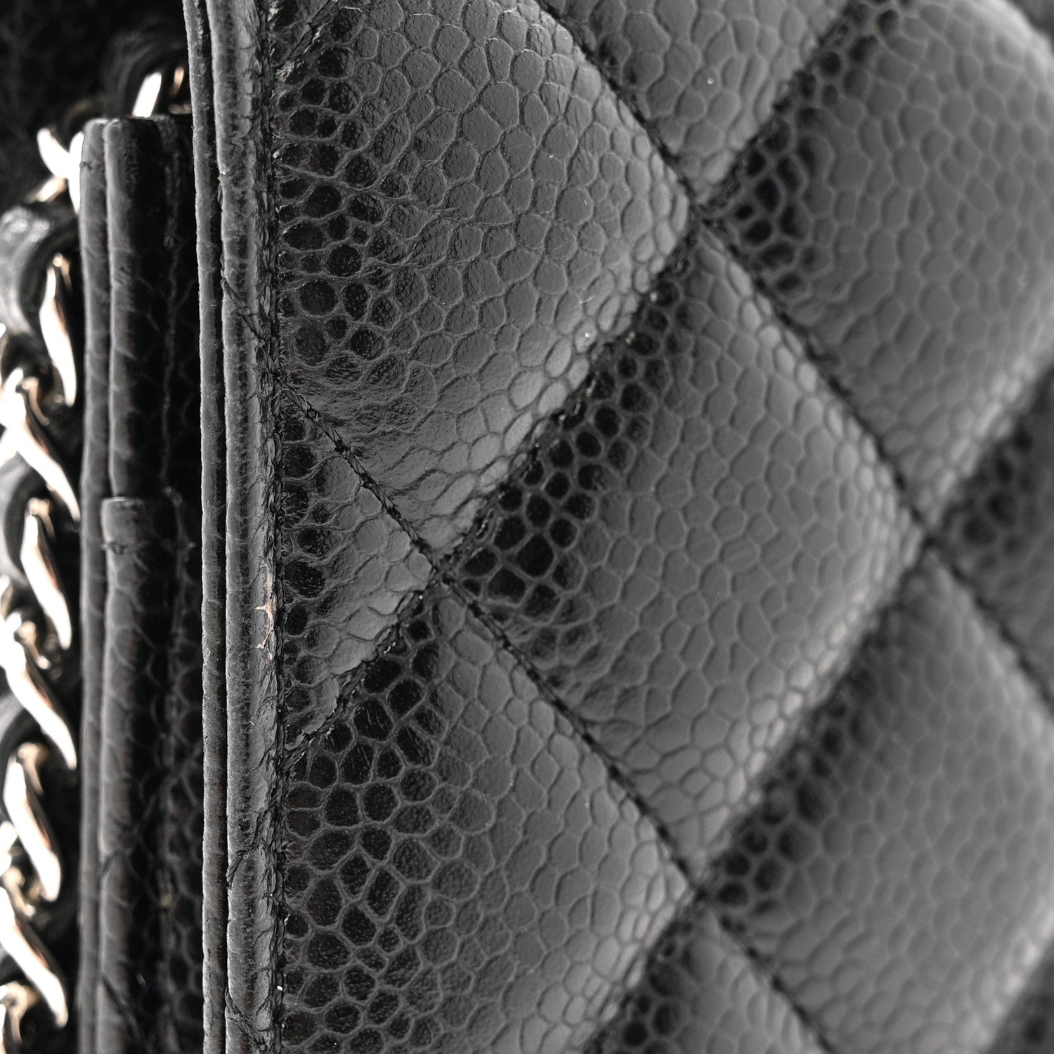 Caviar Quilted Wallet on Chain WOC Black