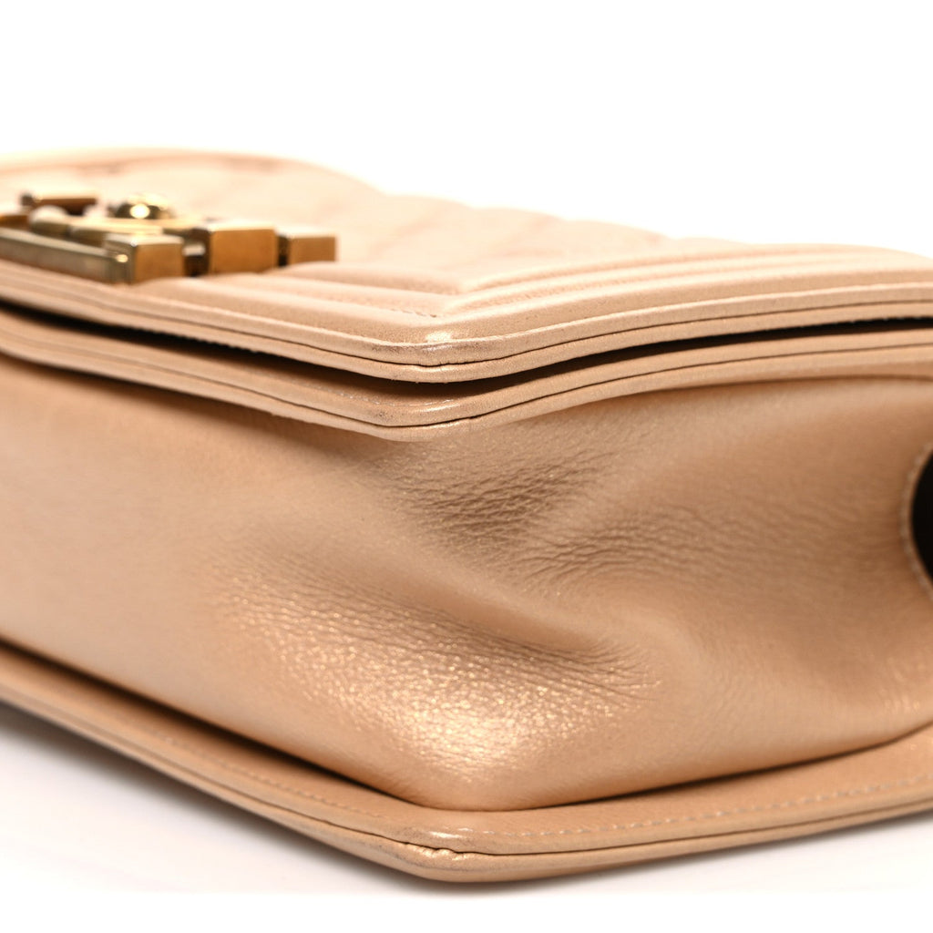 Pearl Calfskin Quilted Small Boy Flap Gold
