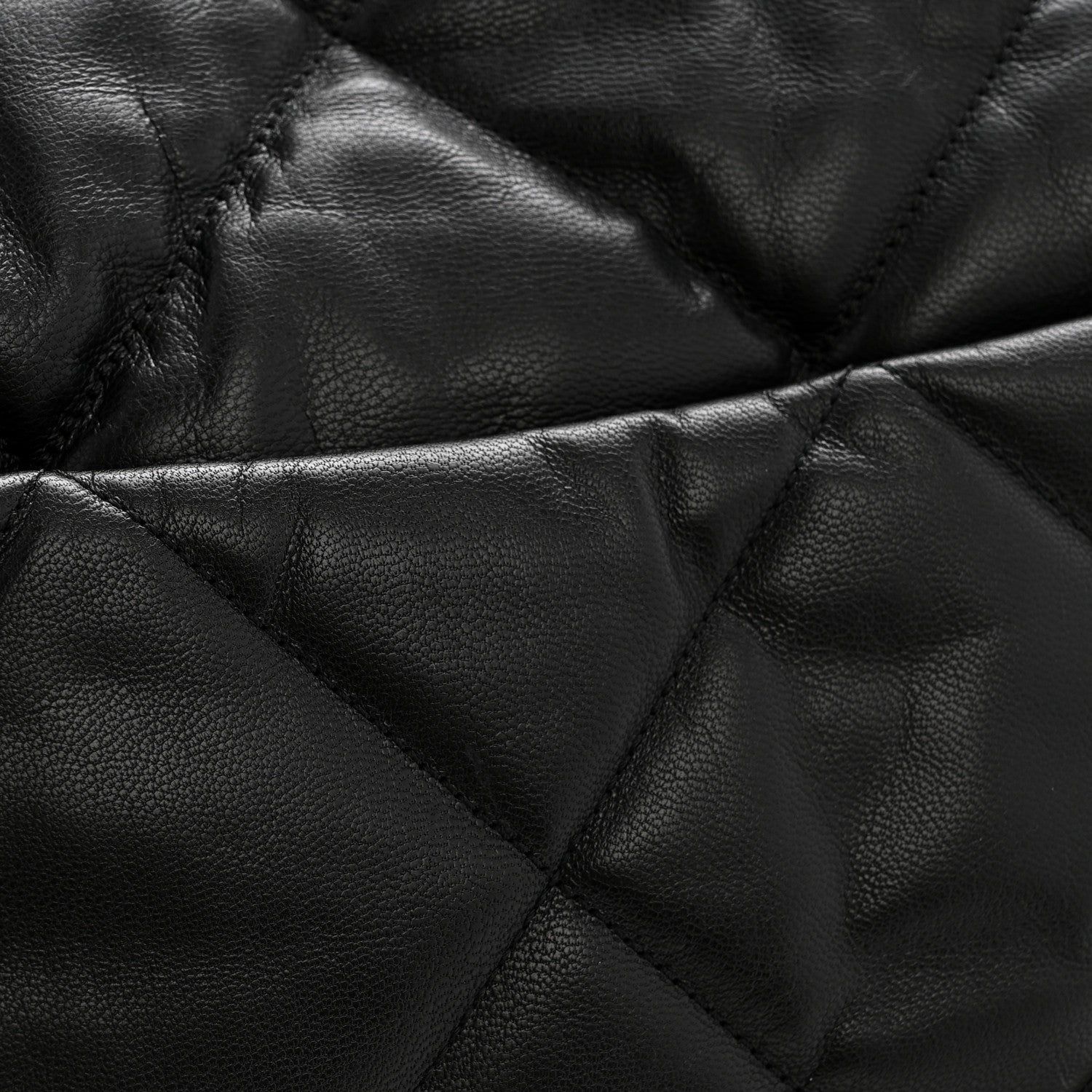 Goatskin Quilted Maxi Chanel 19 Flap Black