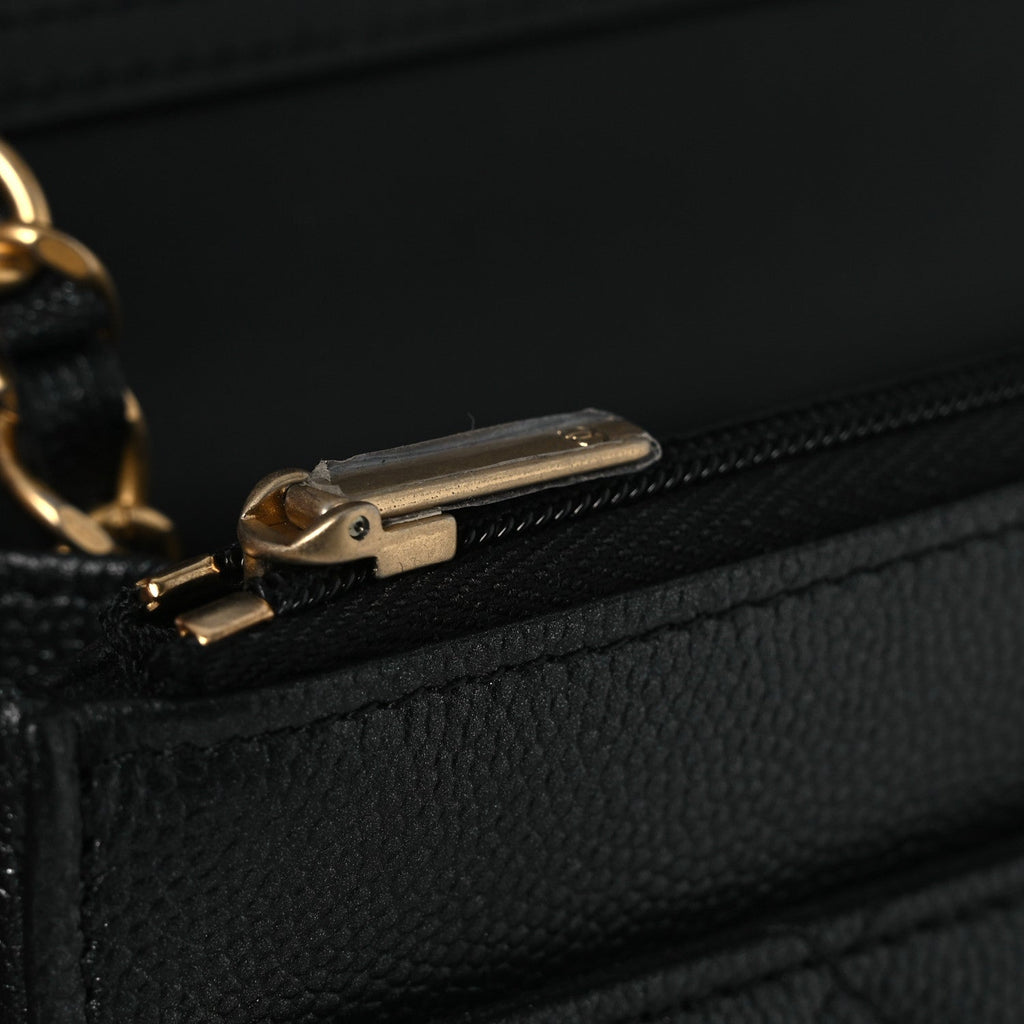Pearly Caviar Quilted Fit For You Wallet On Chain WOC Black