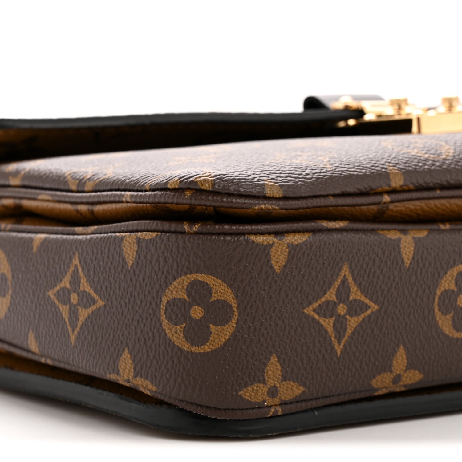 Reverse Monogram Pochette Metis