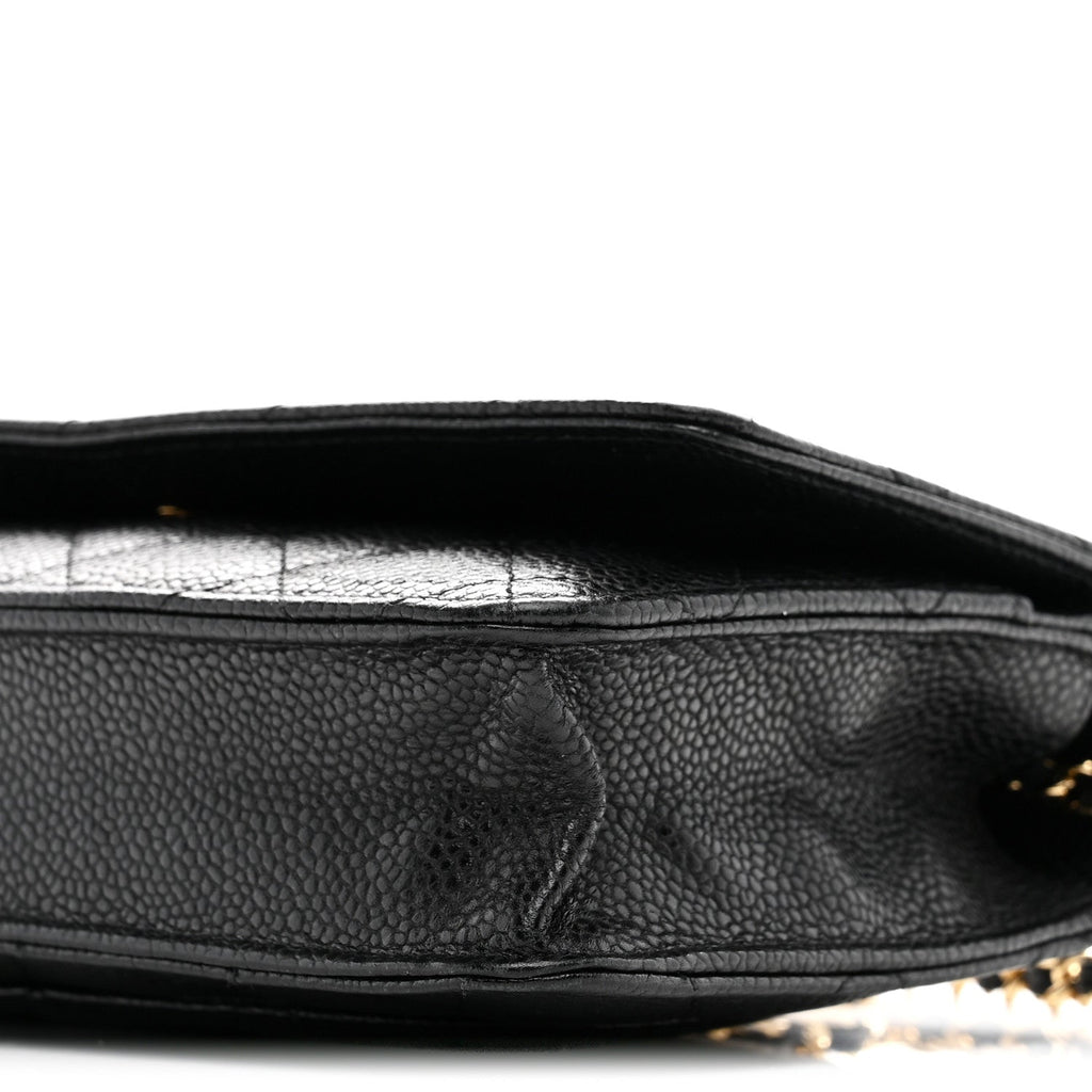 Caviar Quilted Wallet on Chain WOC Black