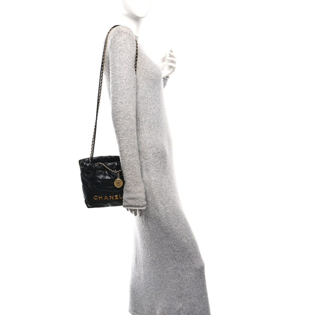 Shiny Calfskin Quilted Mini Chanel 22 Black