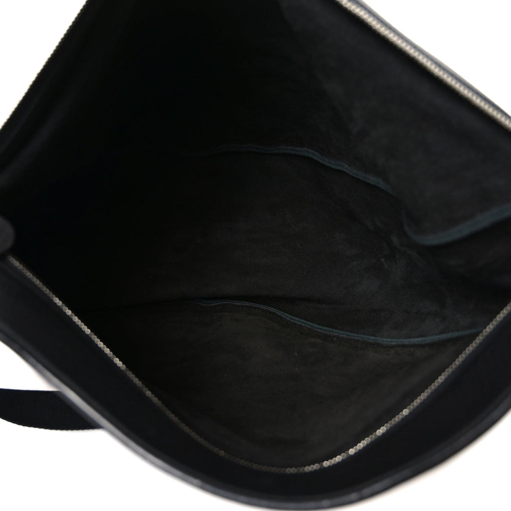 Grained Calfskin Large Slouchy Banana Bag Black