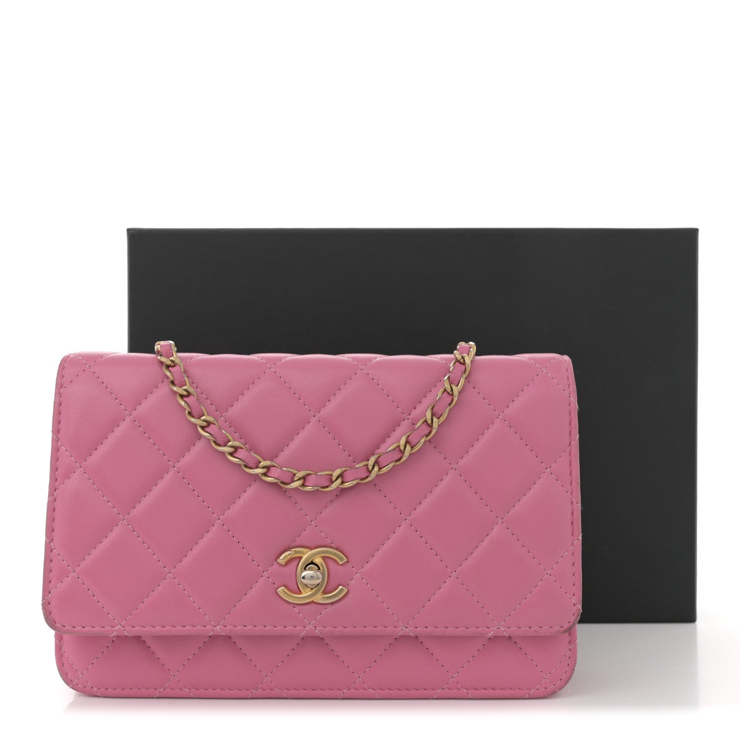 Lambskin Quilted CC Pearl Crush Wallet on Chain WOC Pink