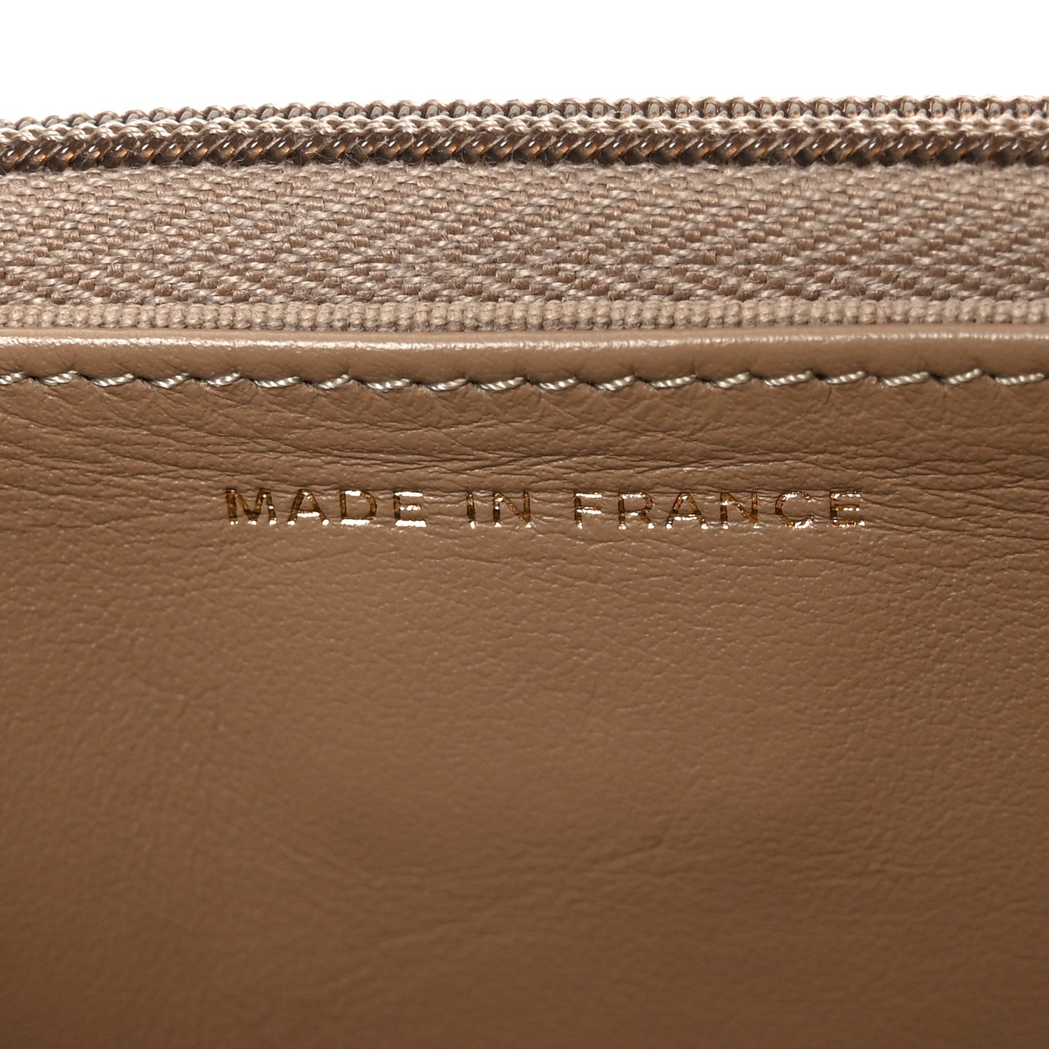 Caviar Quilted Wallet on Chain WOC Beige