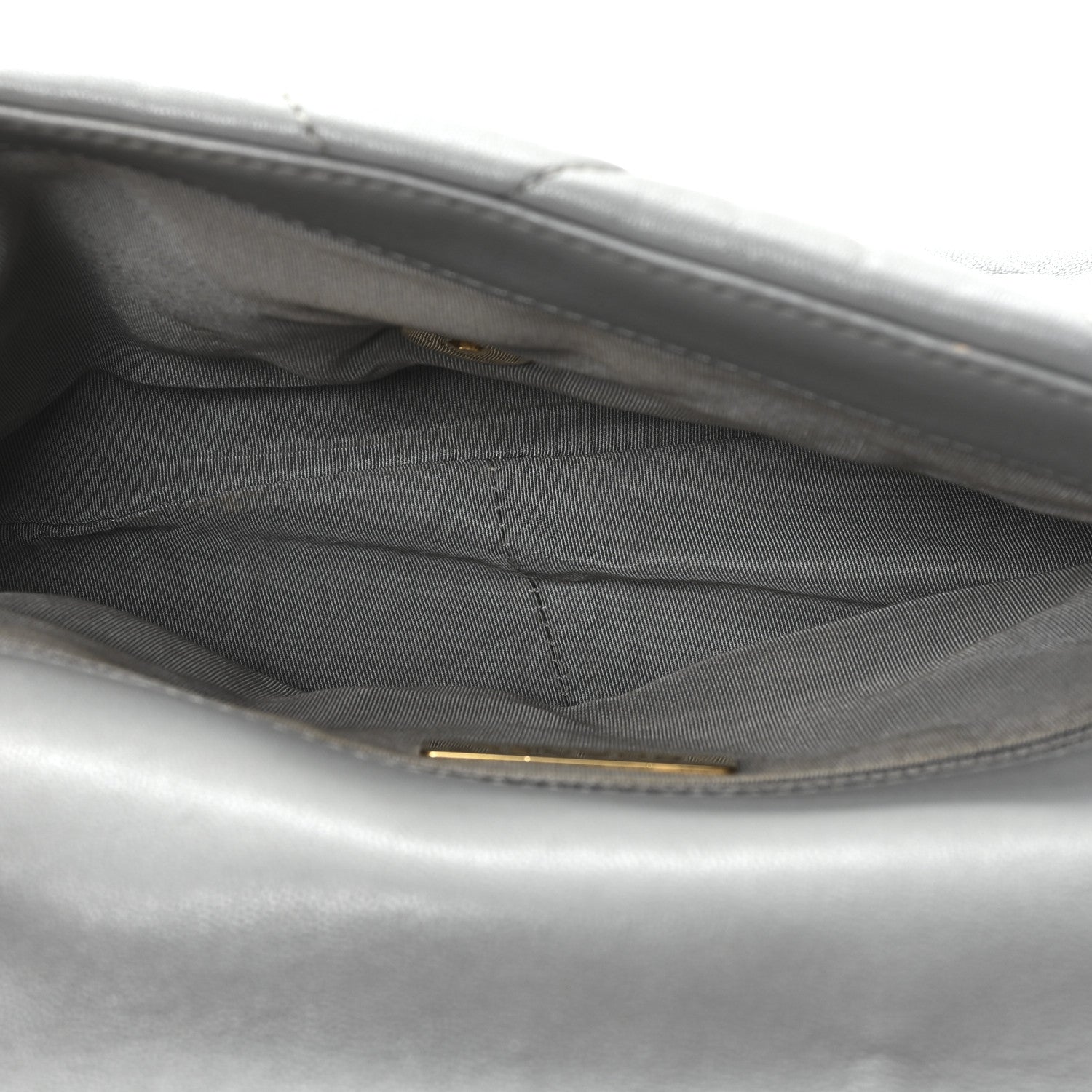 Goatskin Quilted Medium Chanel 19 Flap Grey