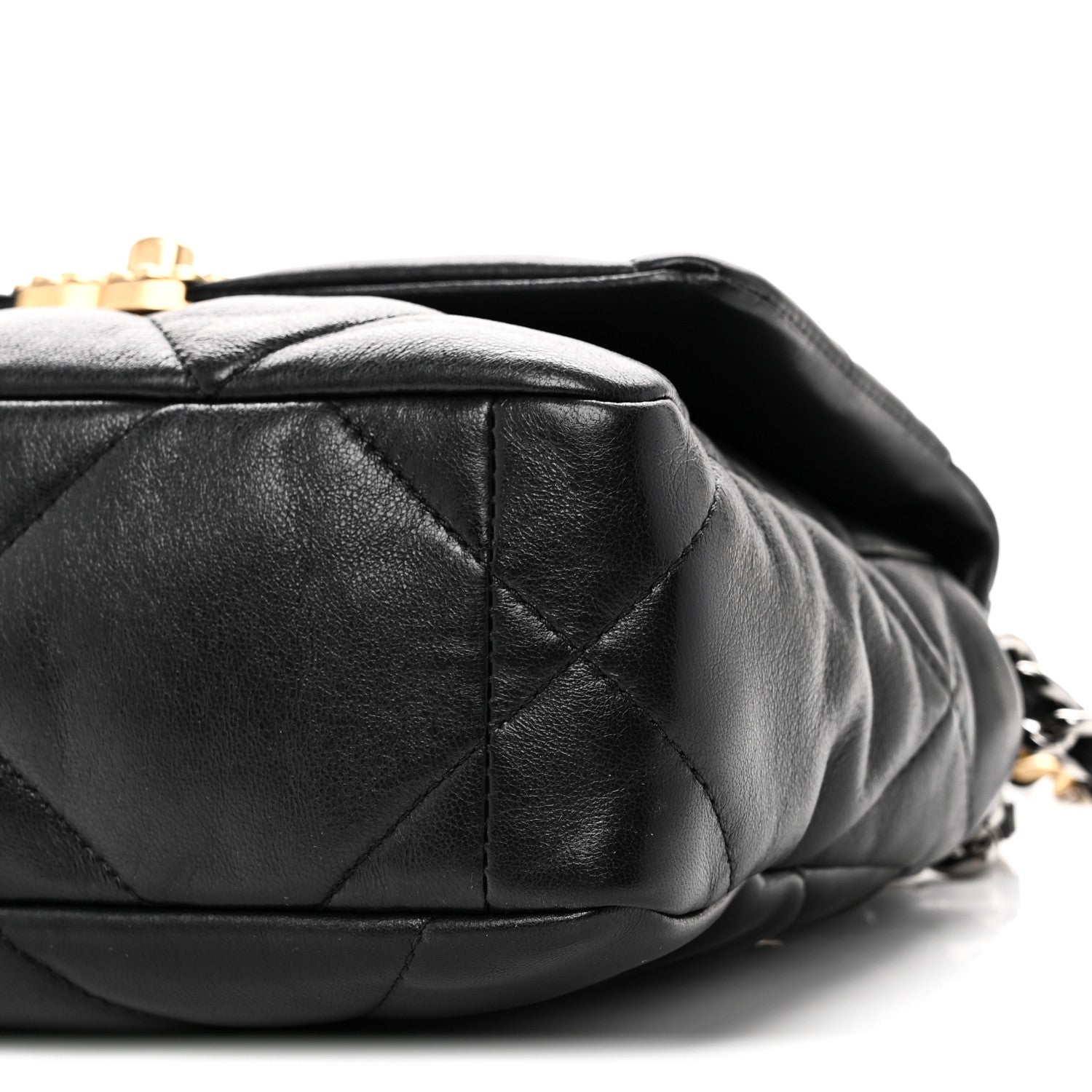 Lambskin Quilted Medium Chanel 19 Flap Black