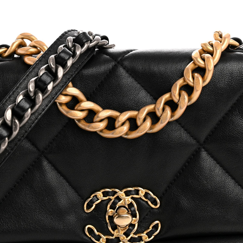 Lambskin Quilted Medium Chanel 19 Flap Black