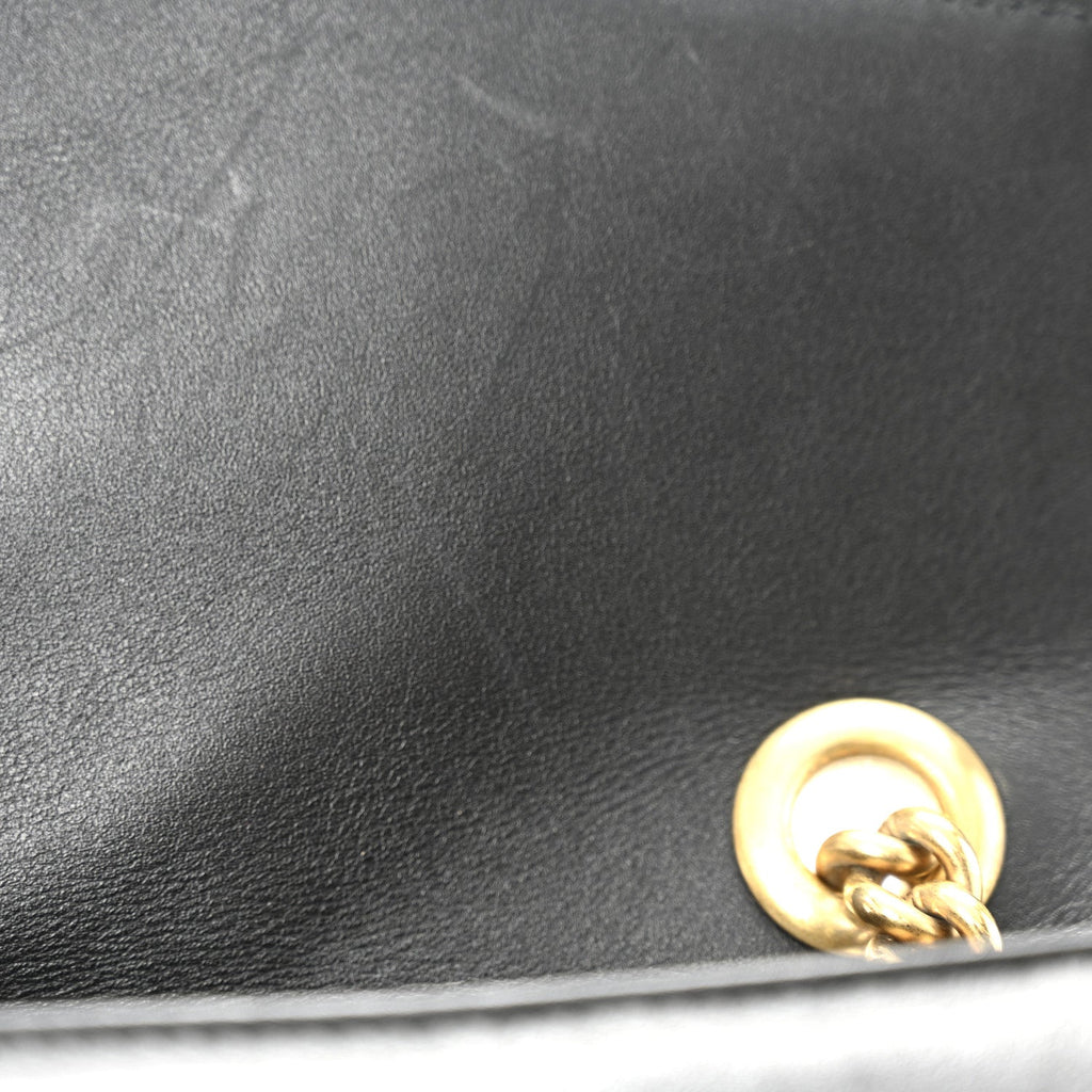 Calfskin Matelasse Medium GG Marmont Shoulder Bag Black