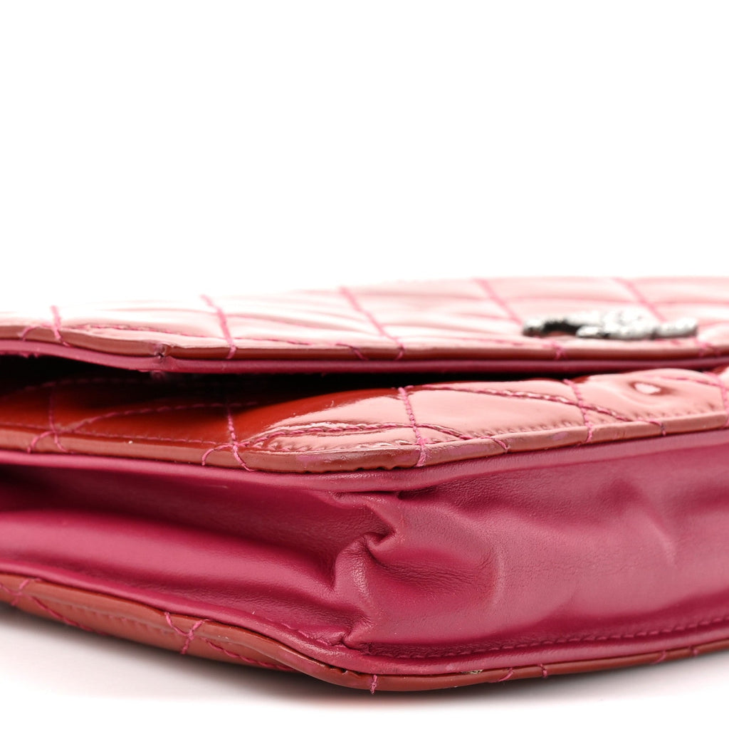 Patent Quilted Brilliant Wallet On Chain WOC Coral