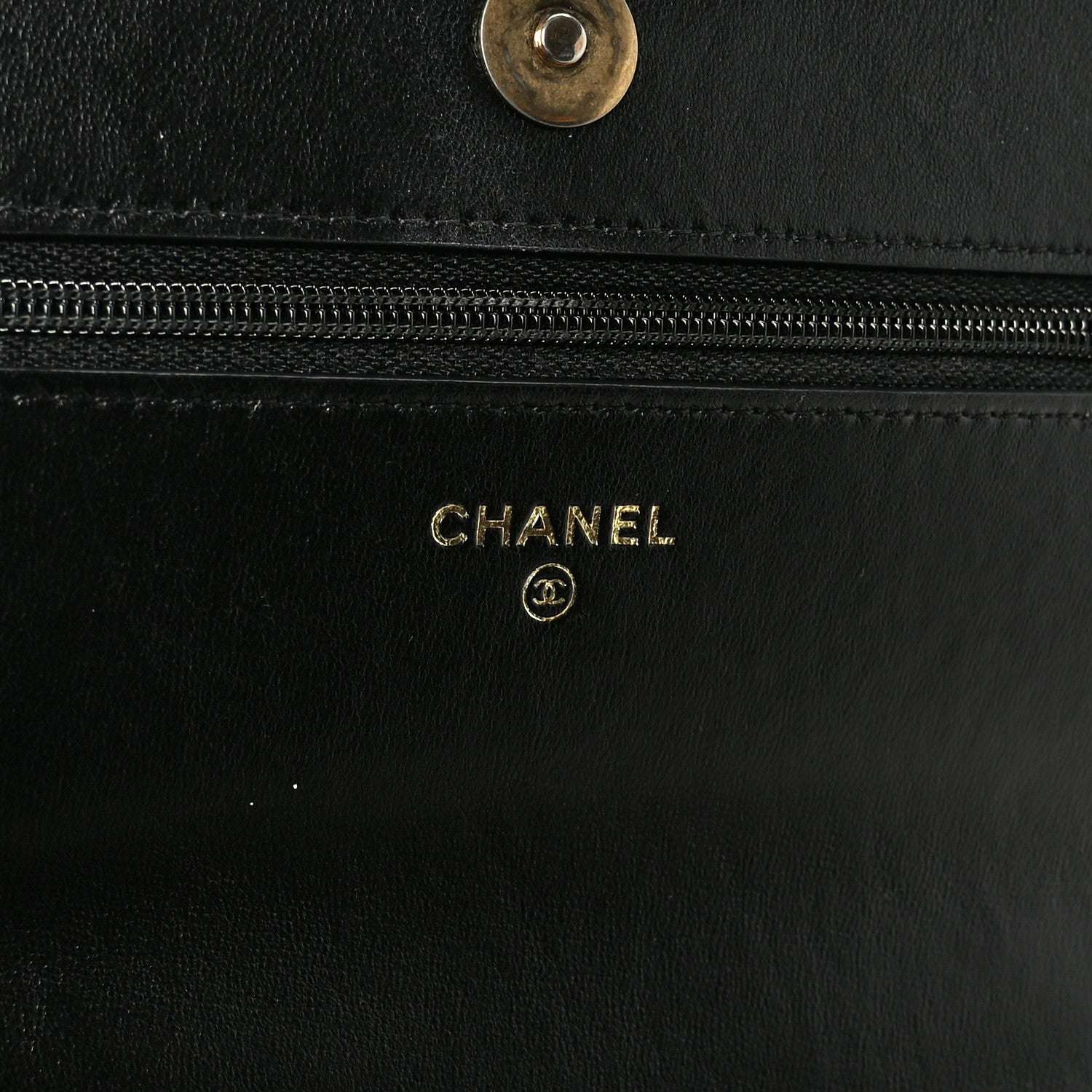 Lambskin Quilted Chanel 19 Wallet On Chain WOC Black