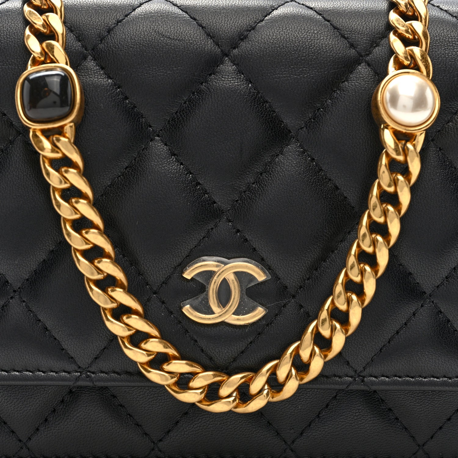 Lambskin Quilted CC Pearl Enamel Clutch on Chain WOC Black