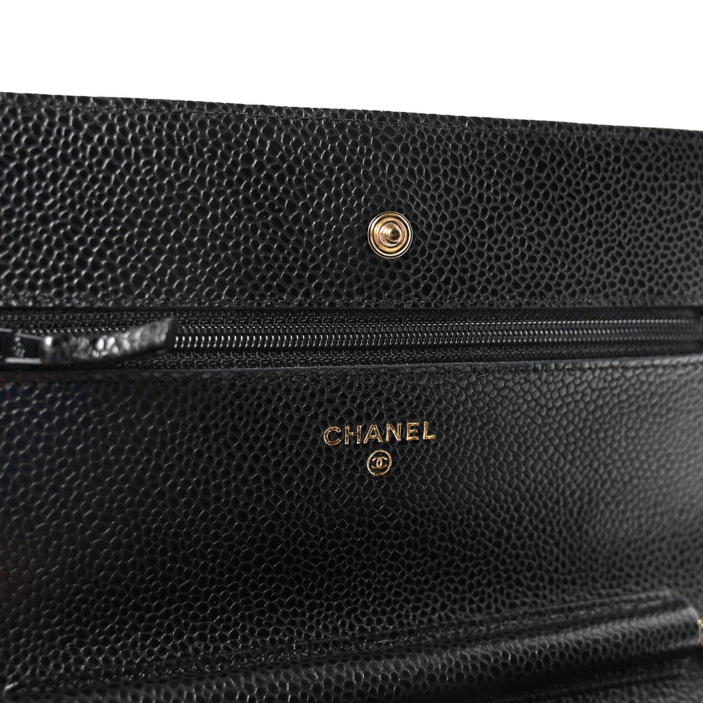 Caviar Quilted Wallet on Chain WOC Black