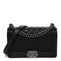 Caviar Quilted Medium Boy Flap Black