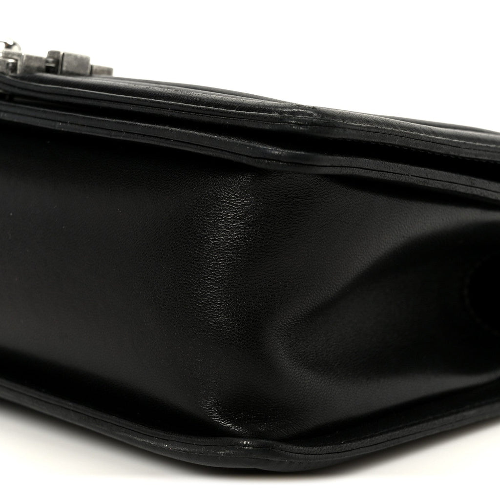 Lambskin Quilted Medium Boy Flap Black