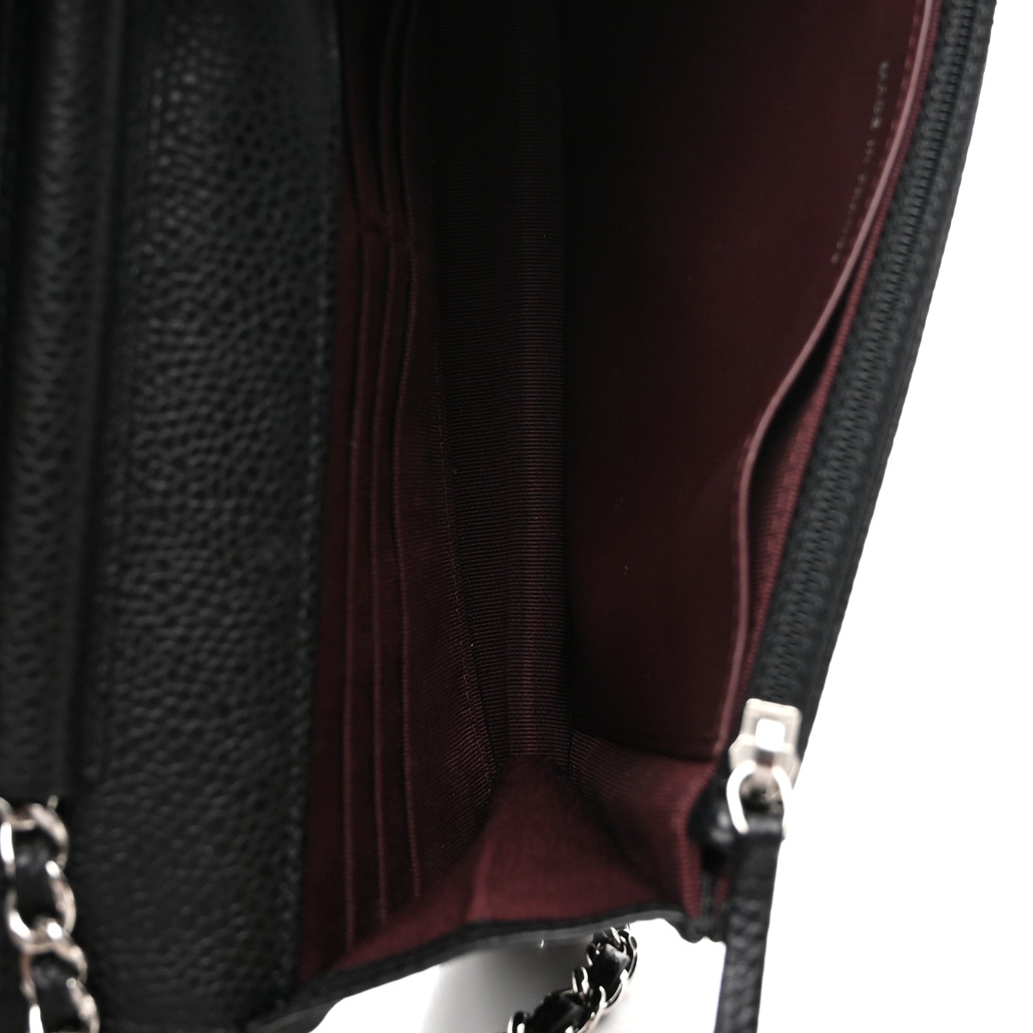 Caviar Quilted Wallet on Chain WOC Black