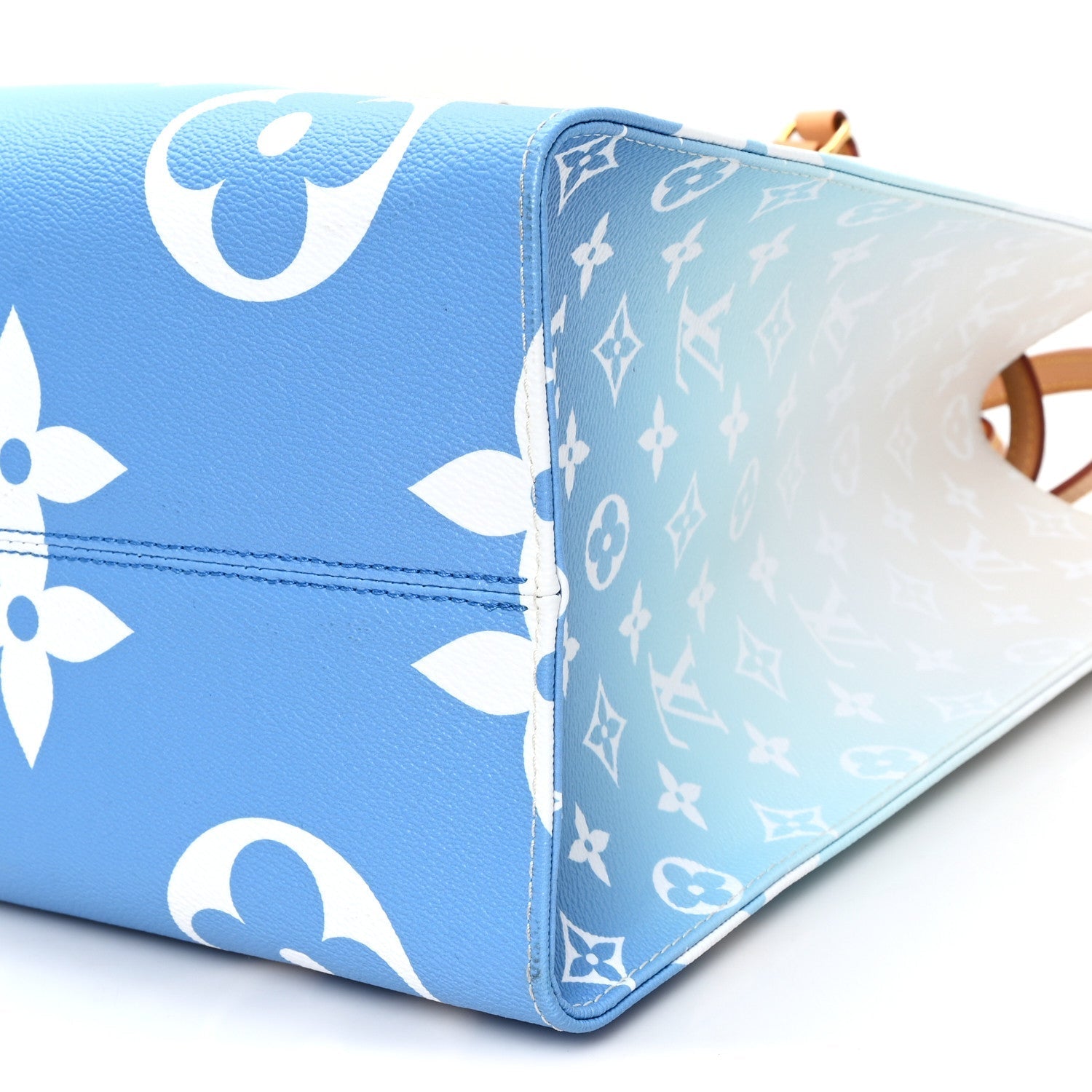 Monogram Giant By The Pool Onthego GM Blue