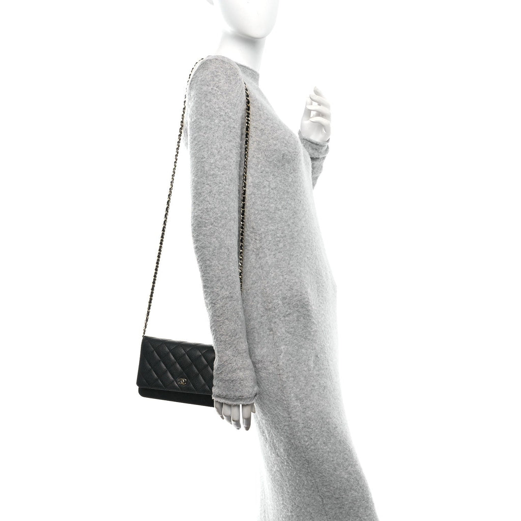 Caviar Quilted Wallet on Chain WOC Black