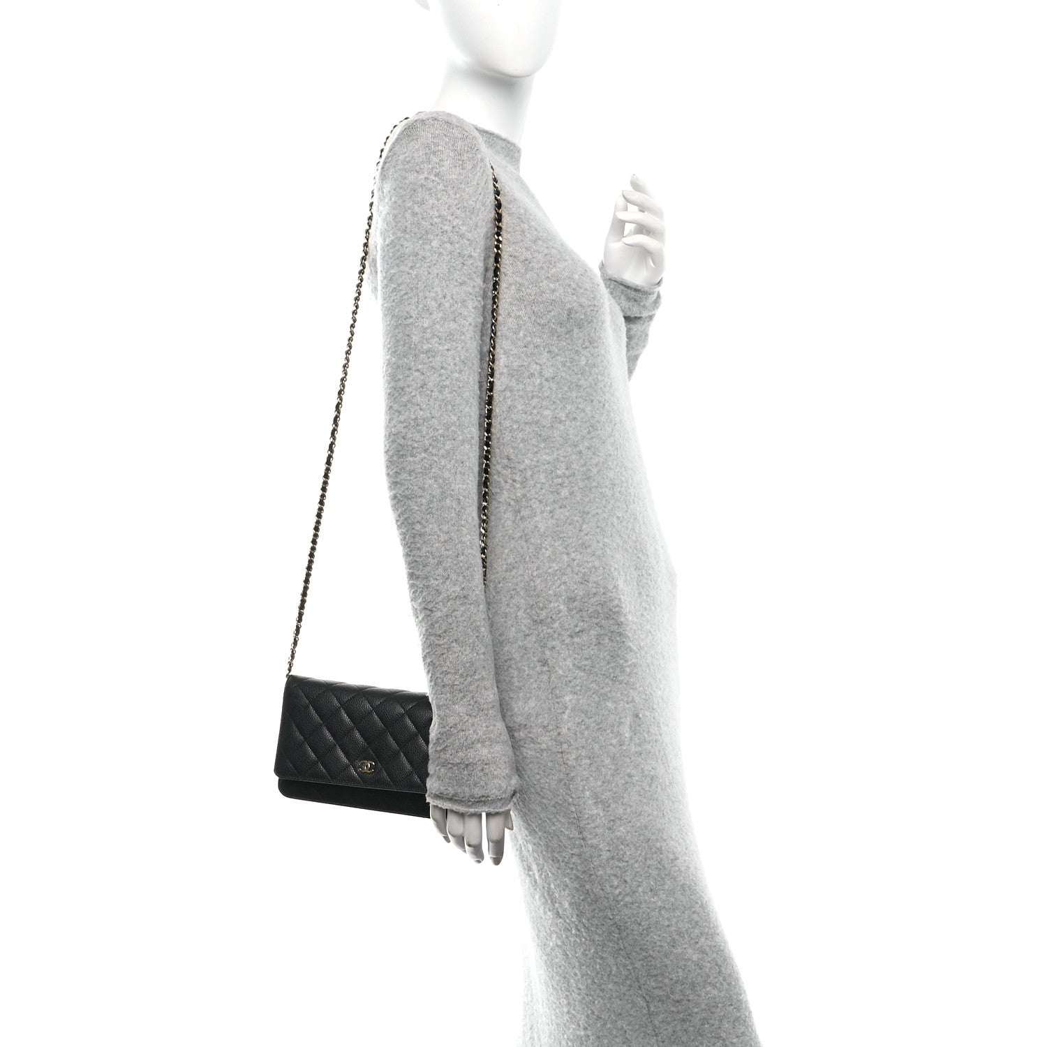 Caviar Quilted Wallet on Chain WOC Black