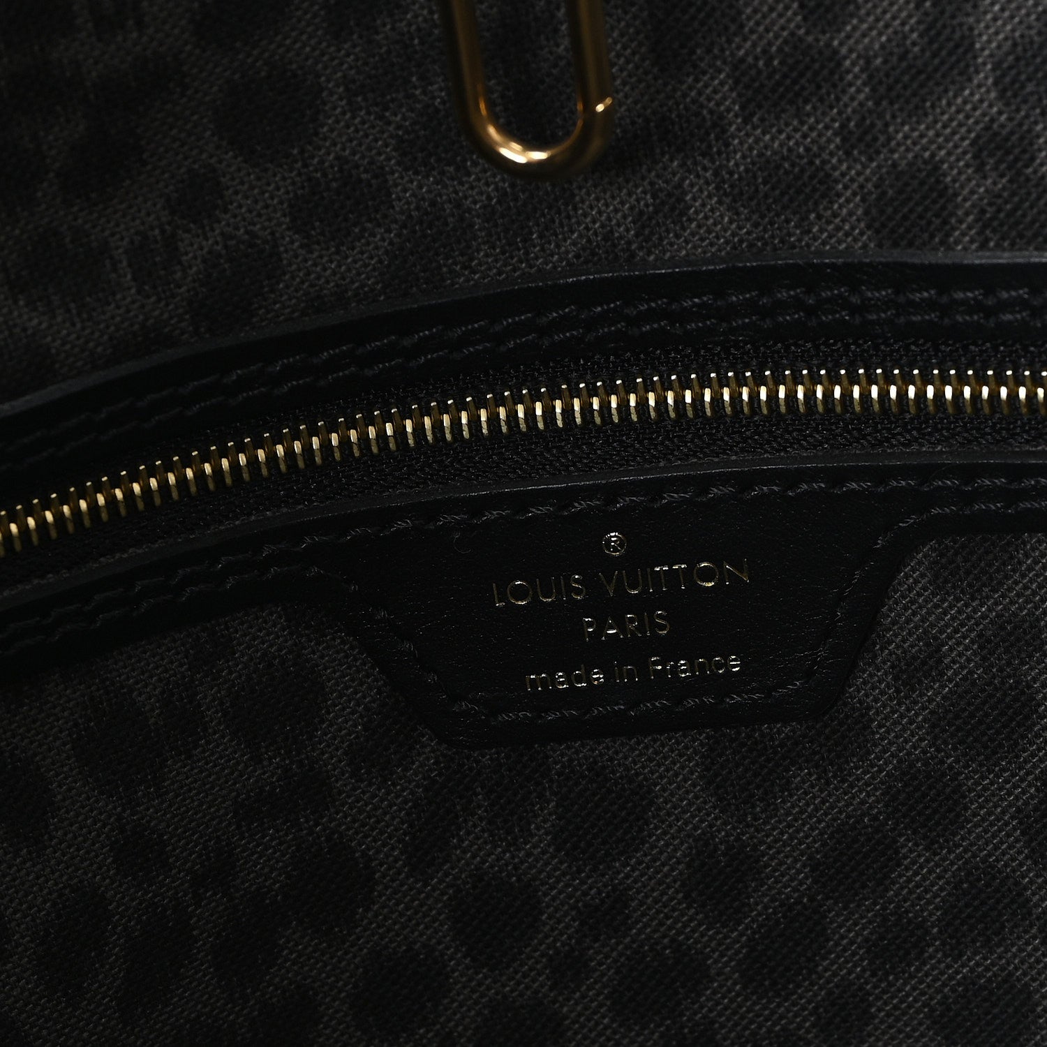 Monogram Giant Wild at Heart Neverfull MM Black