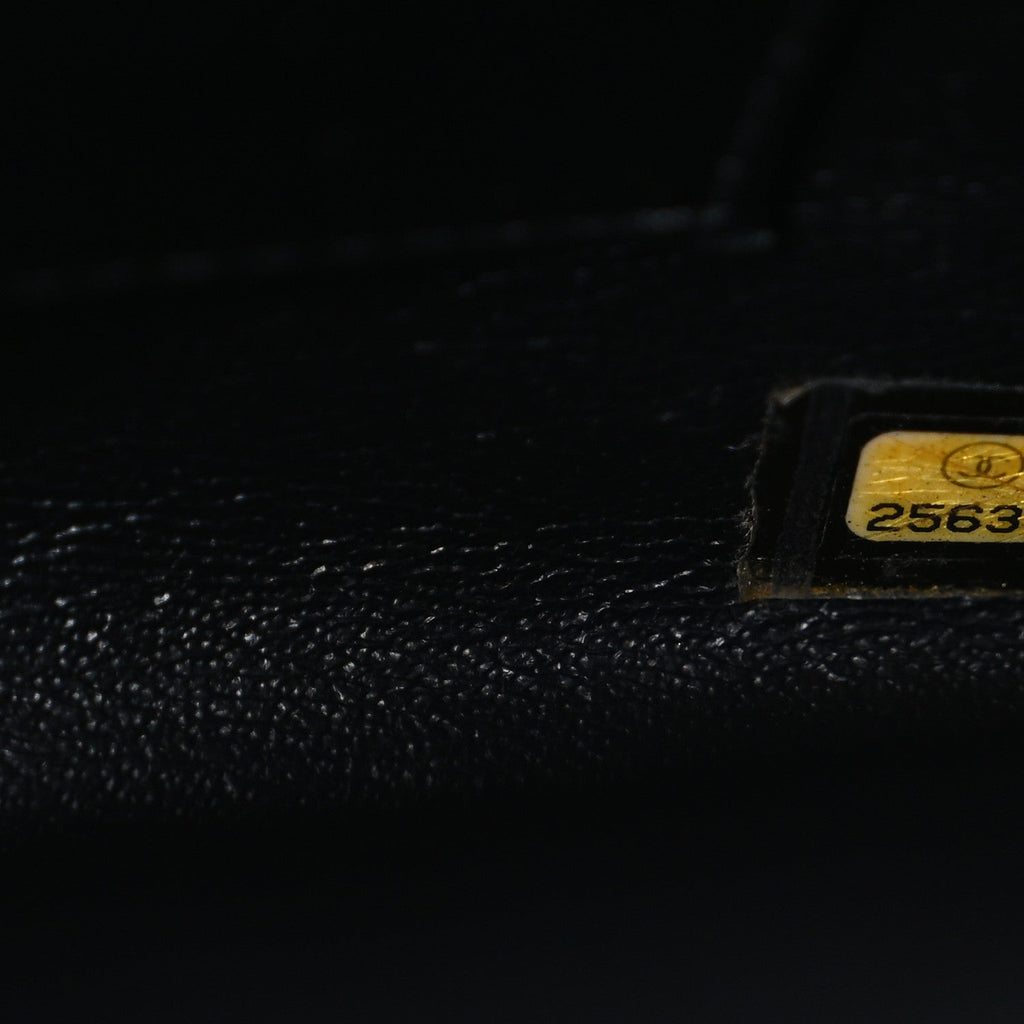 Caviar Quilted Large Business Affinity Flap Black