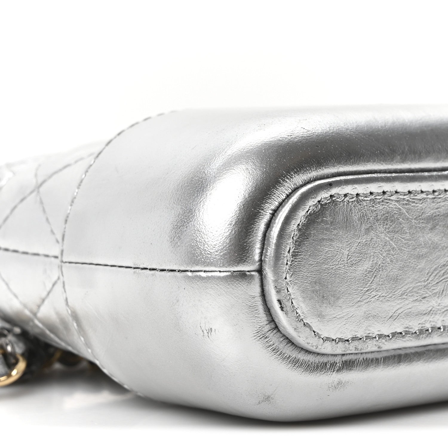 Metallic Lambskin Calfskin Quilted Small Gabrielle Clutch With Chain Silver