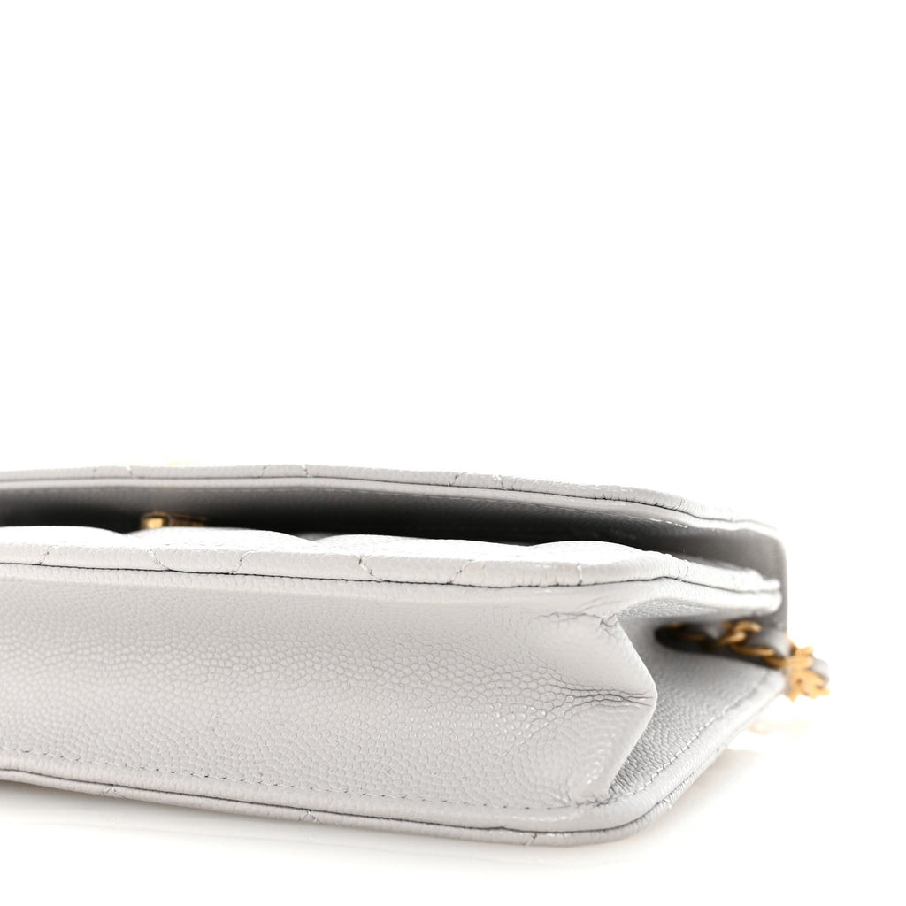 Caviar Quilted Textured CC Wallet on Chain WOC Grey