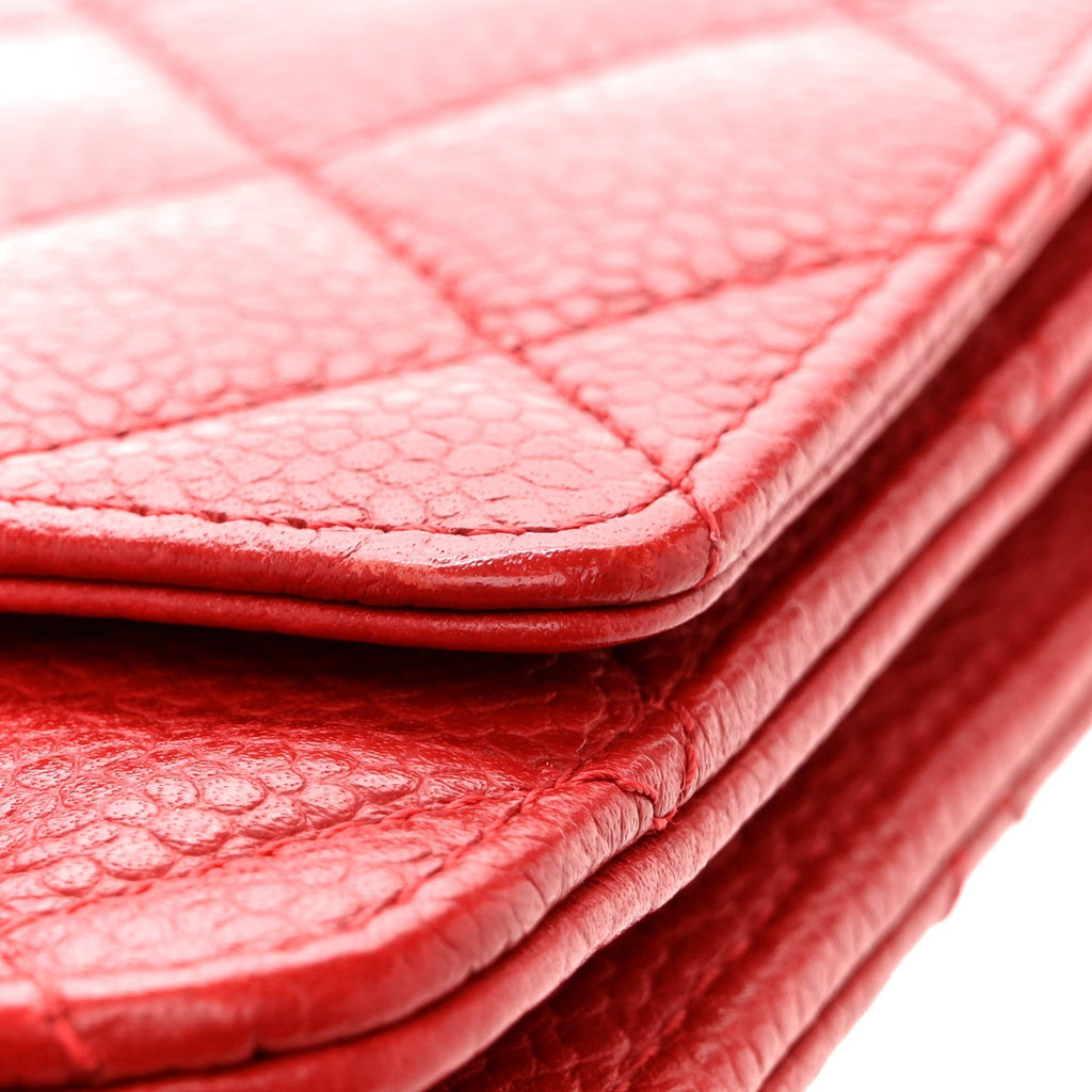 Caviar Quilted Wallet on Chain WOC Red