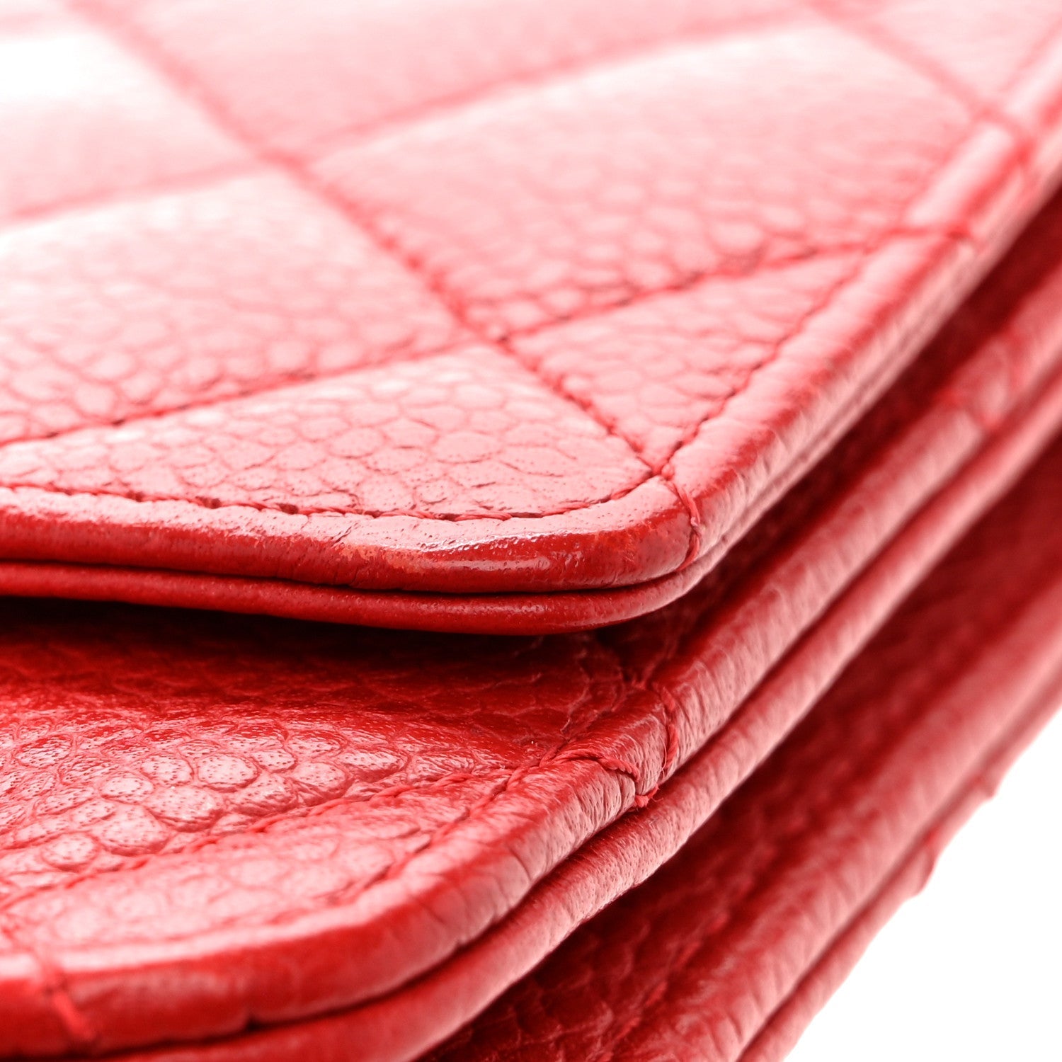 Caviar Quilted Wallet on Chain WOC Red