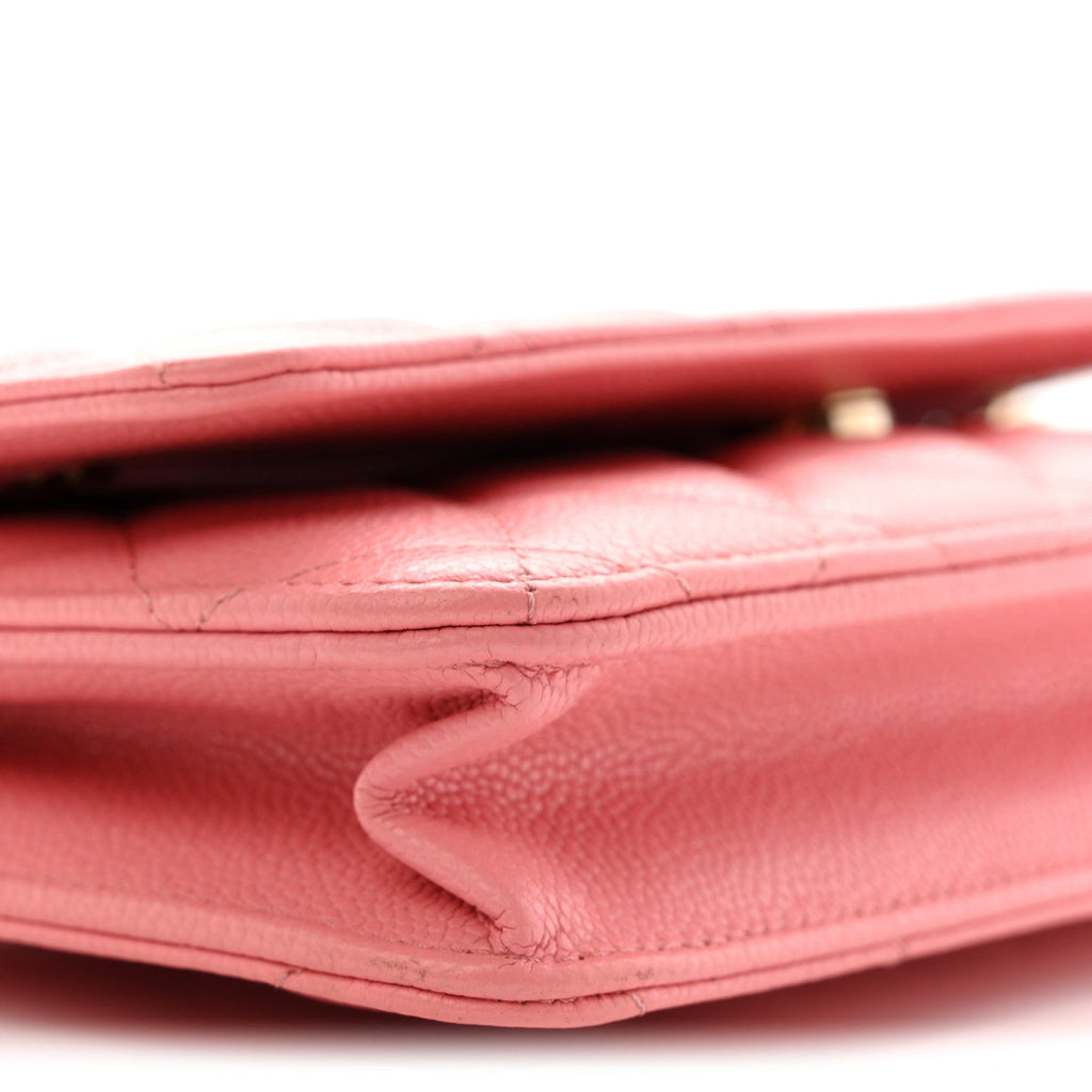Caviar Quilted Wallet on Chain WOC Pink