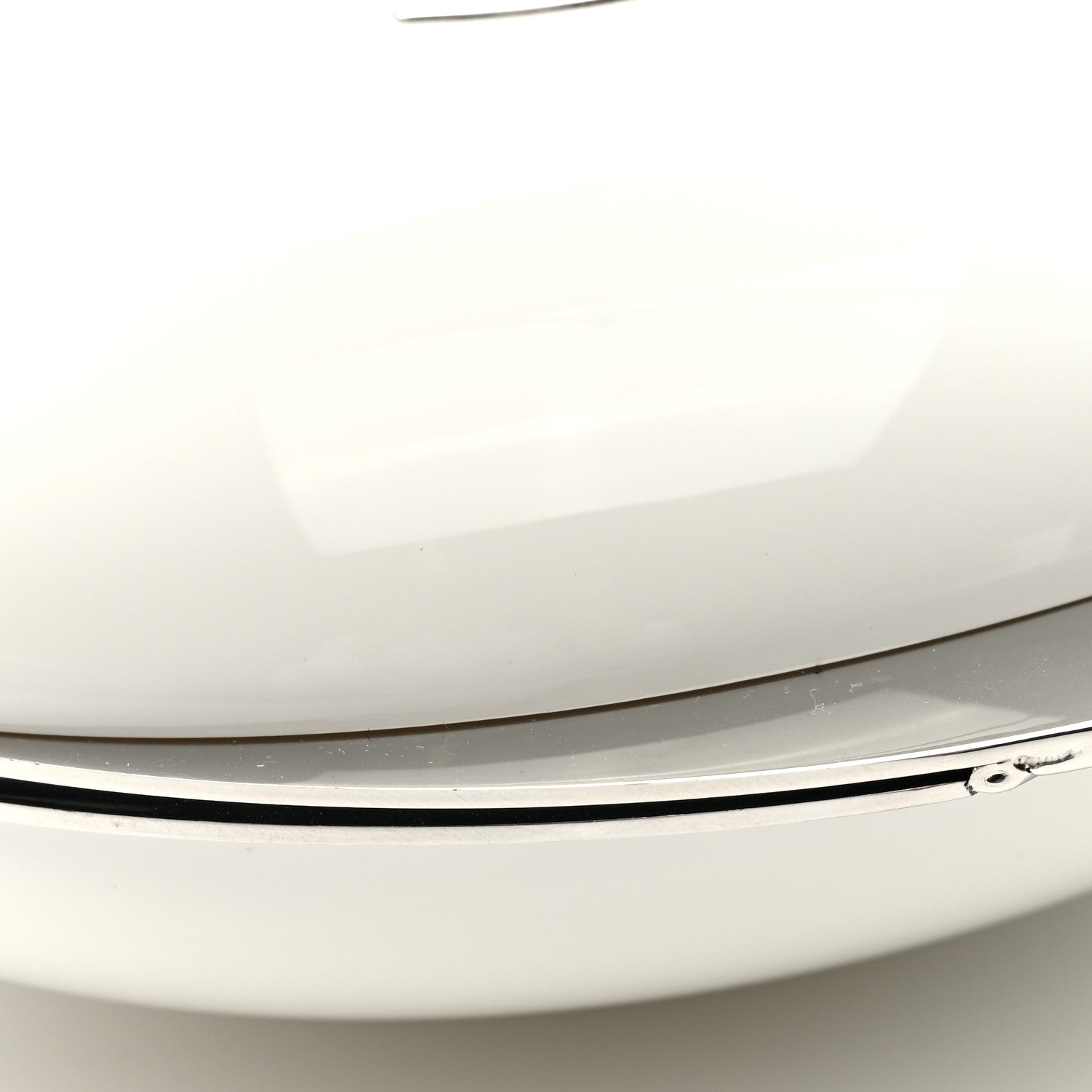Resin CC Evening On The Moon Minaudiere White