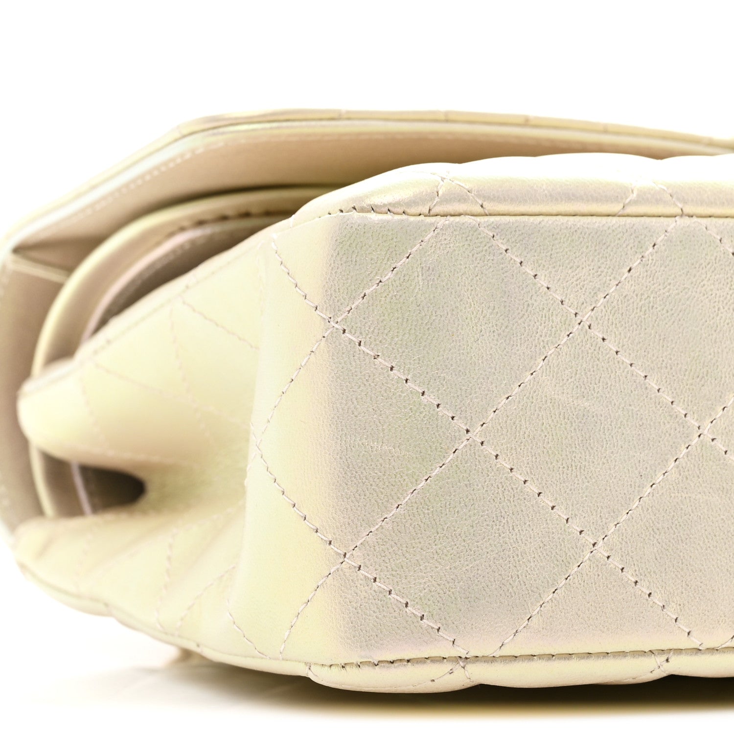 Iridescent Lambskin Quilted Medium Double Flap Ivory
