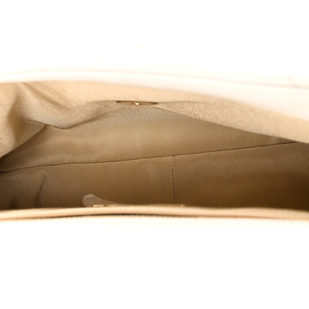 Goatskin Quilted Medium Chanel 19 Flap White