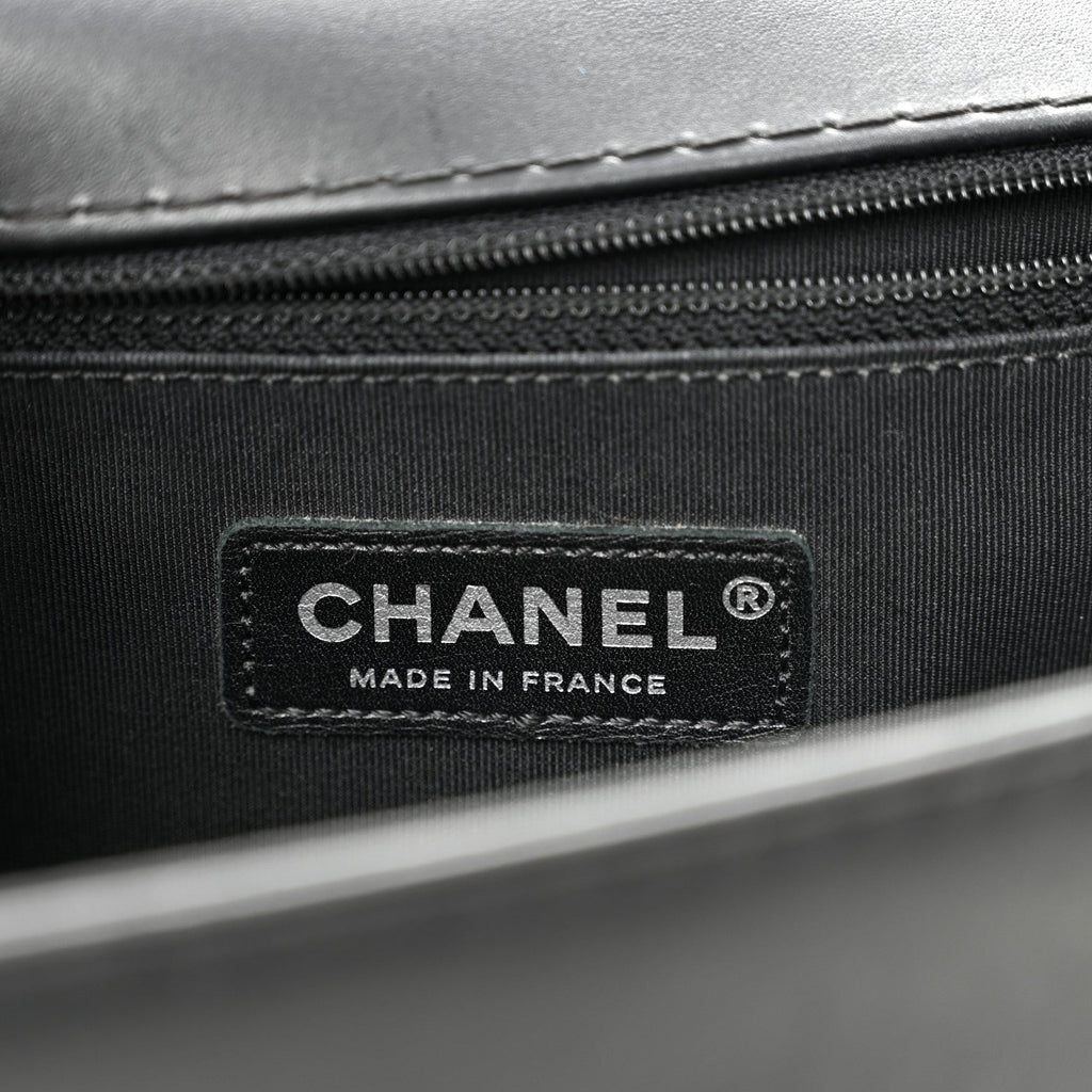Calfskin Double Stitch Large Boy Flap Black