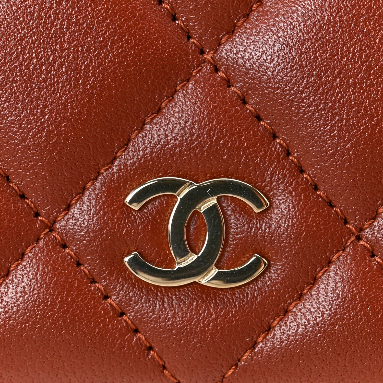 Lambskin Quilted Wallet On Chain WOC Brown