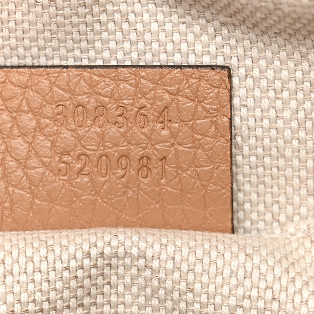 Pebbled Calfskin Small Soho Disco Bag Camelia