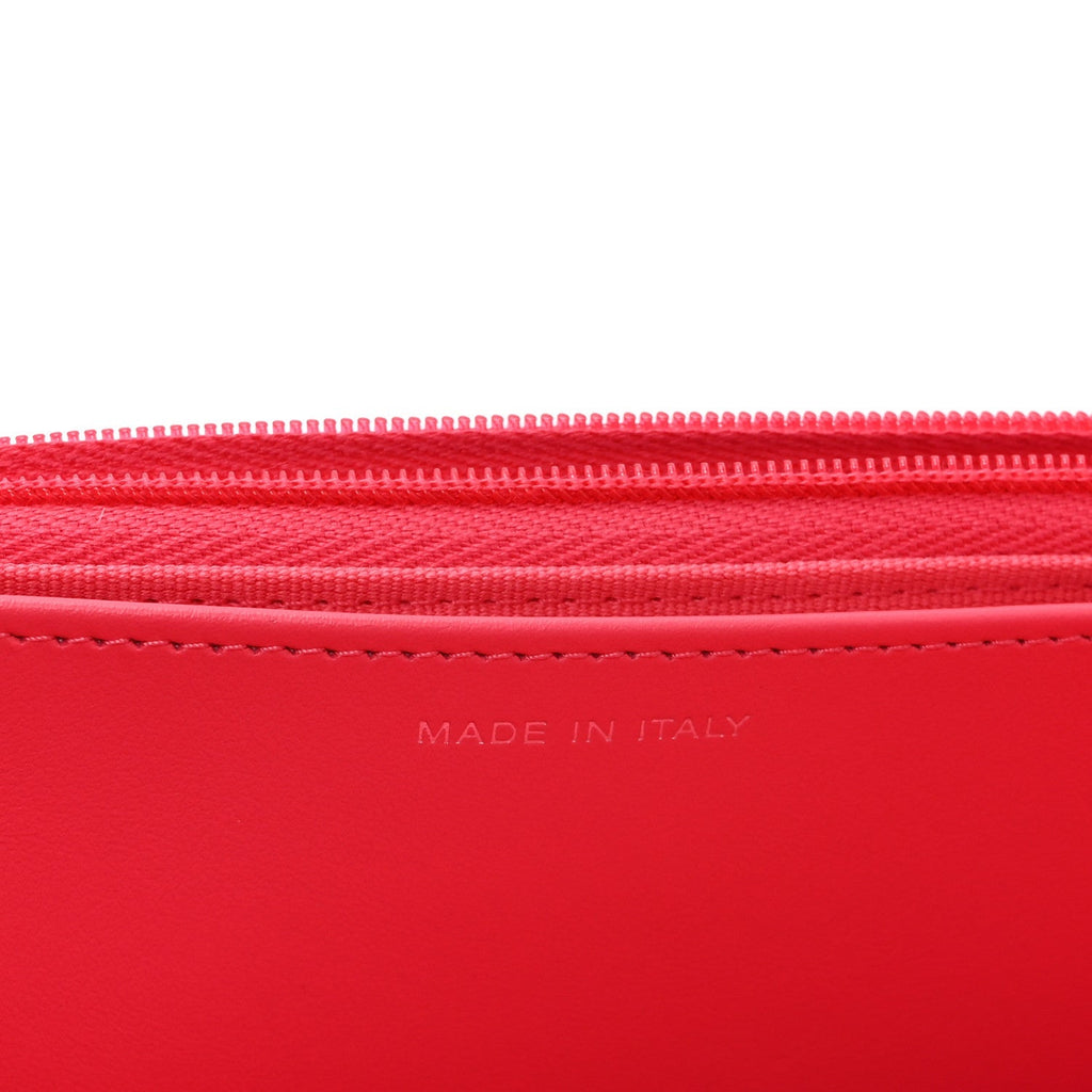 Caviar Quilted Wallet on Chain WOC Dark Pink