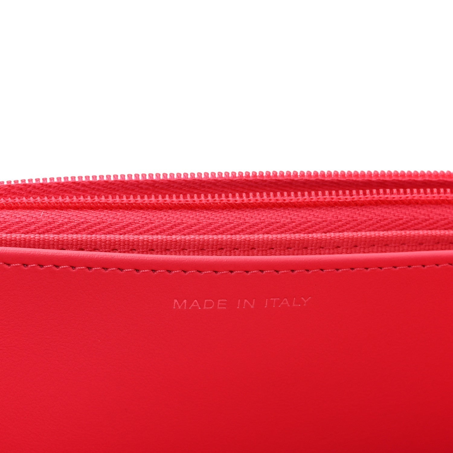 Caviar Quilted Wallet on Chain WOC Dark Pink