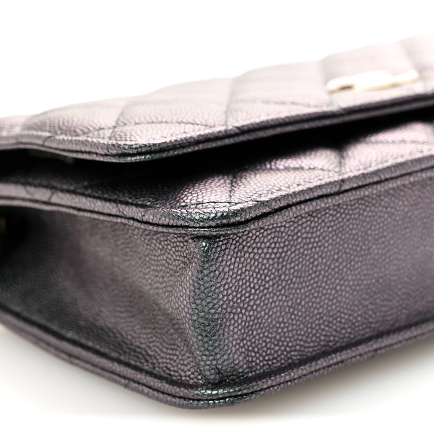 Iridescent Caviar Quilted Wallet On Chain WOC Green