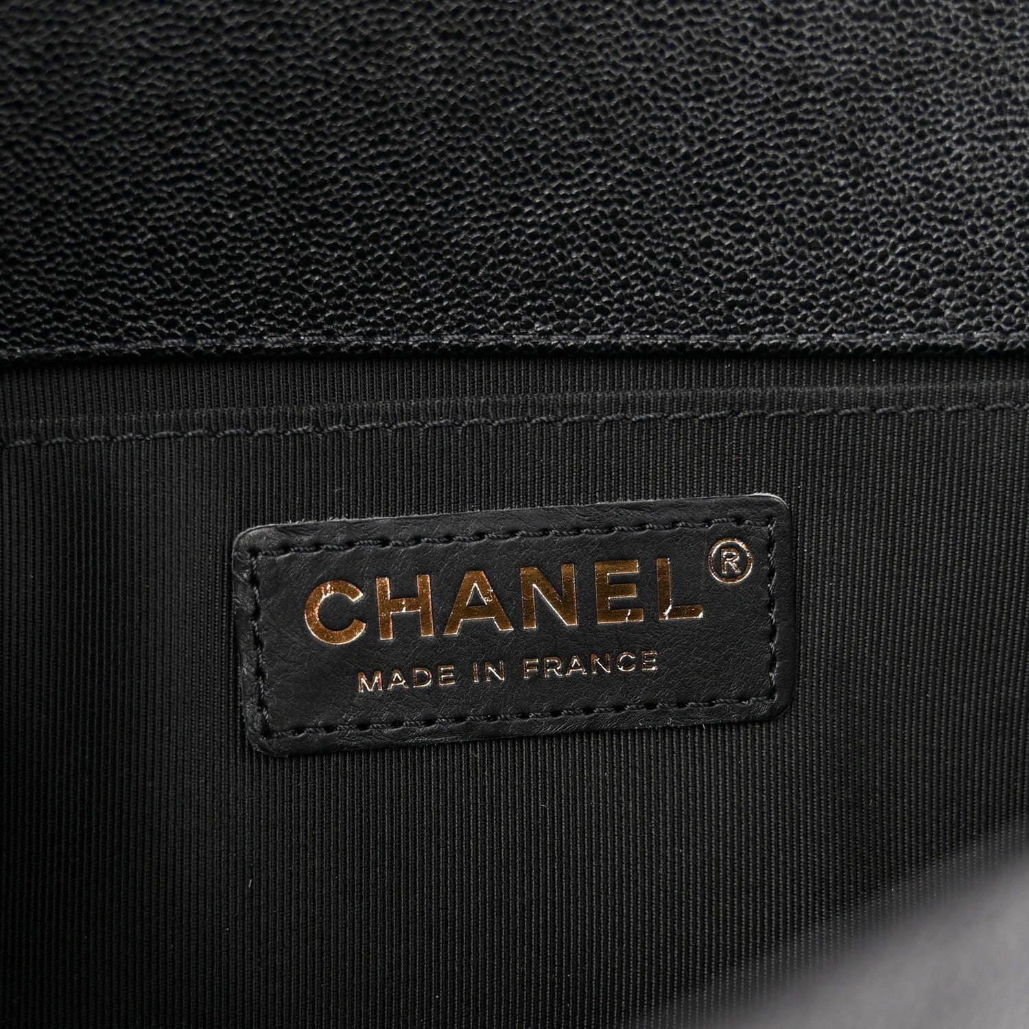 Caviar Chevron Quilted Medium Boy Flap Black