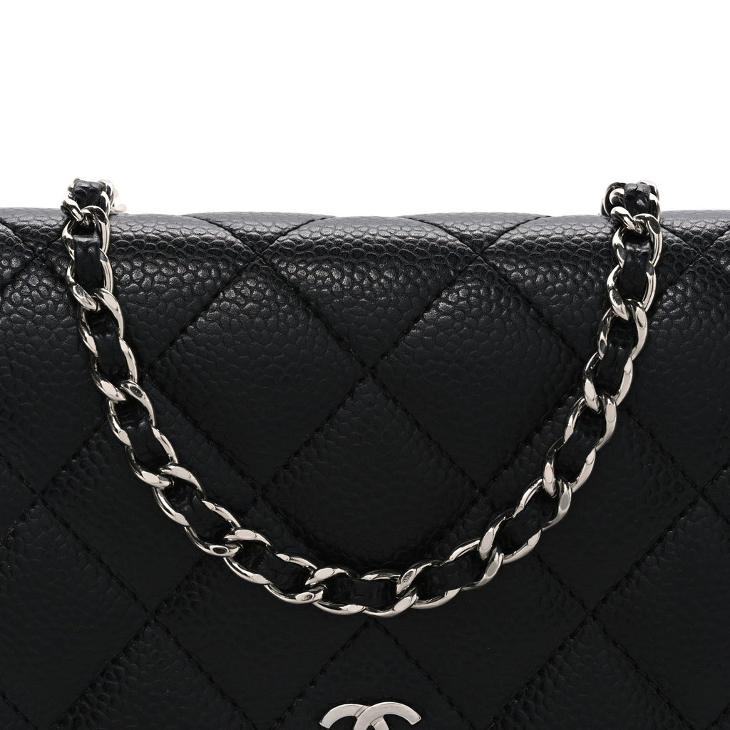 Caviar Quilted Wallet on Chain WOC Black